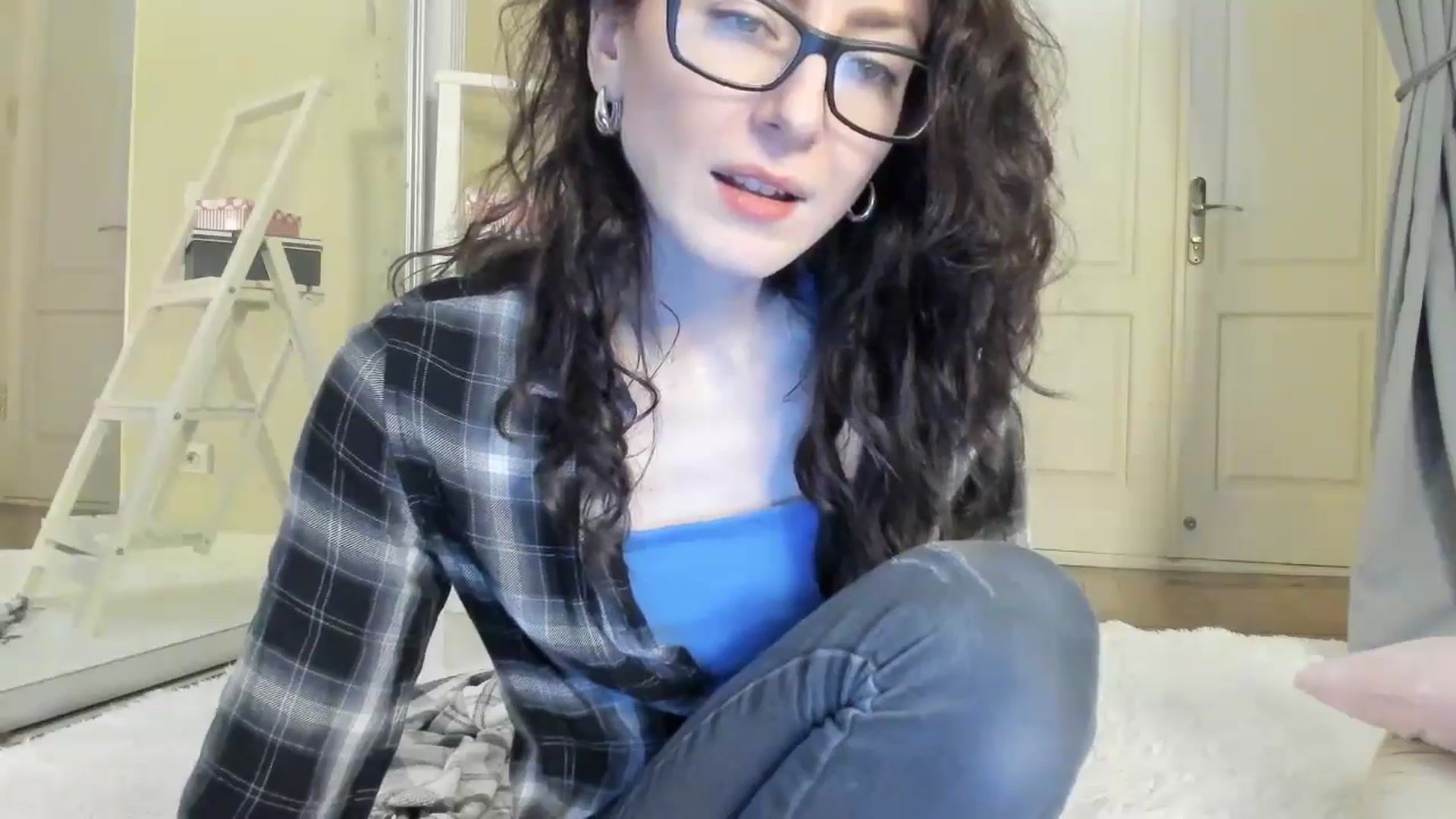 Gallery image thumbnail from Baby_Jewel's myfreecams stream on, 11/05/2024, 12:09 image 3 of 20