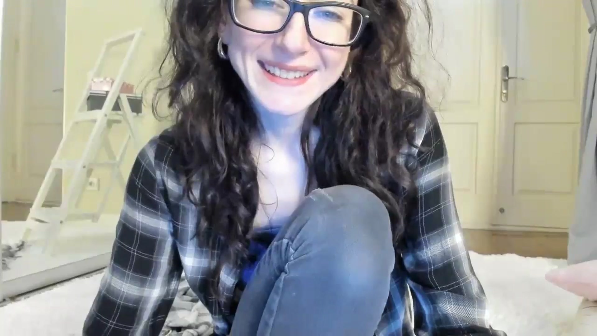Gallery image thumbnail from Baby_Jewel's myfreecams stream on, 11/05/2024, 12:09 image 17 of 20