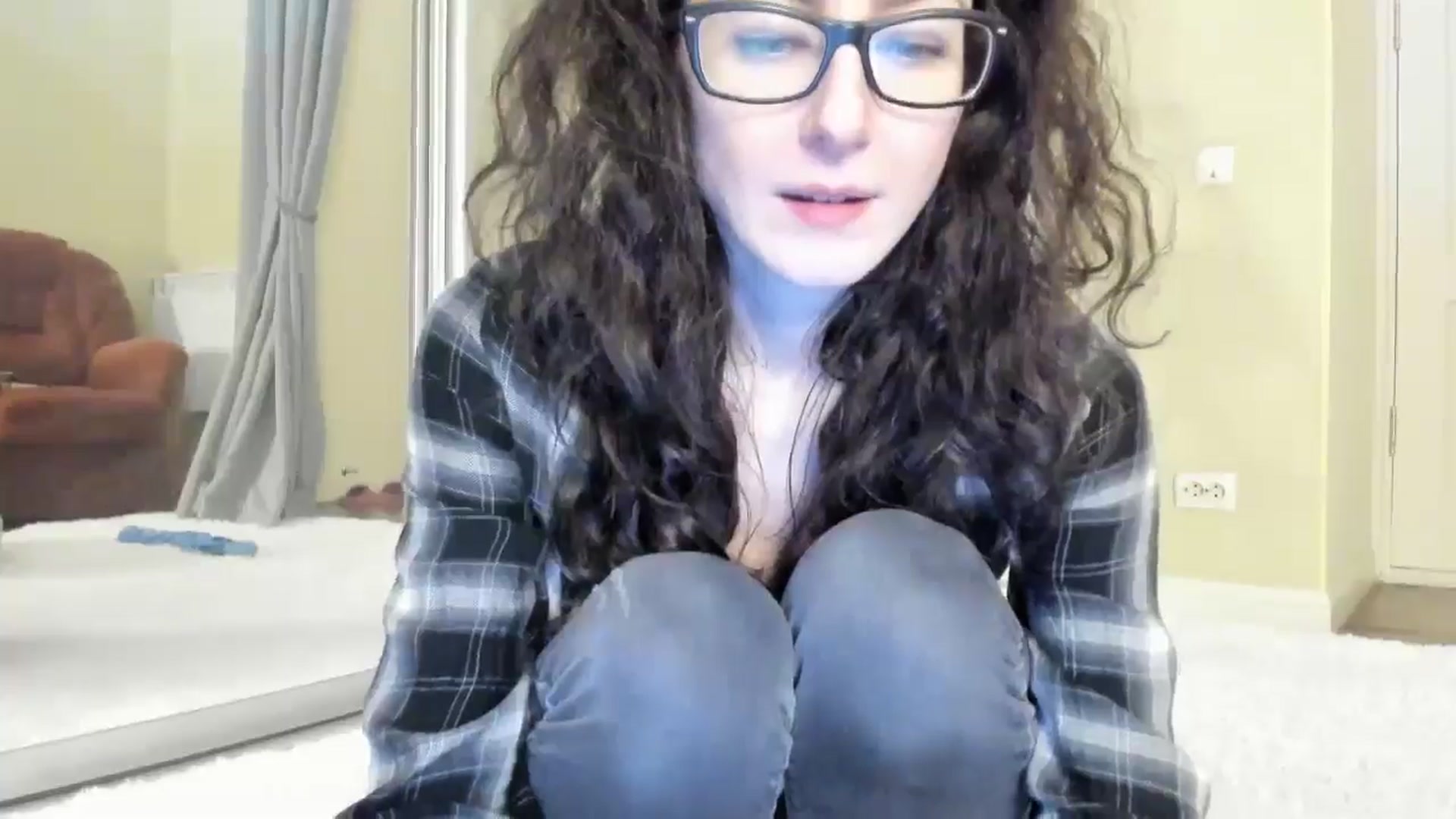 Gallery image thumbnail from Baby_Jewel's myfreecams stream on, 11/05/2024, 15:09 image 17 of 20