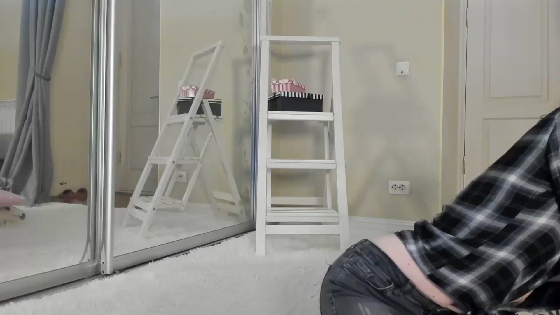 Gallery image thumbnail from Baby_Jewel's myfreecams stream on, 11/05/2024, 15:09 image 14 of 20