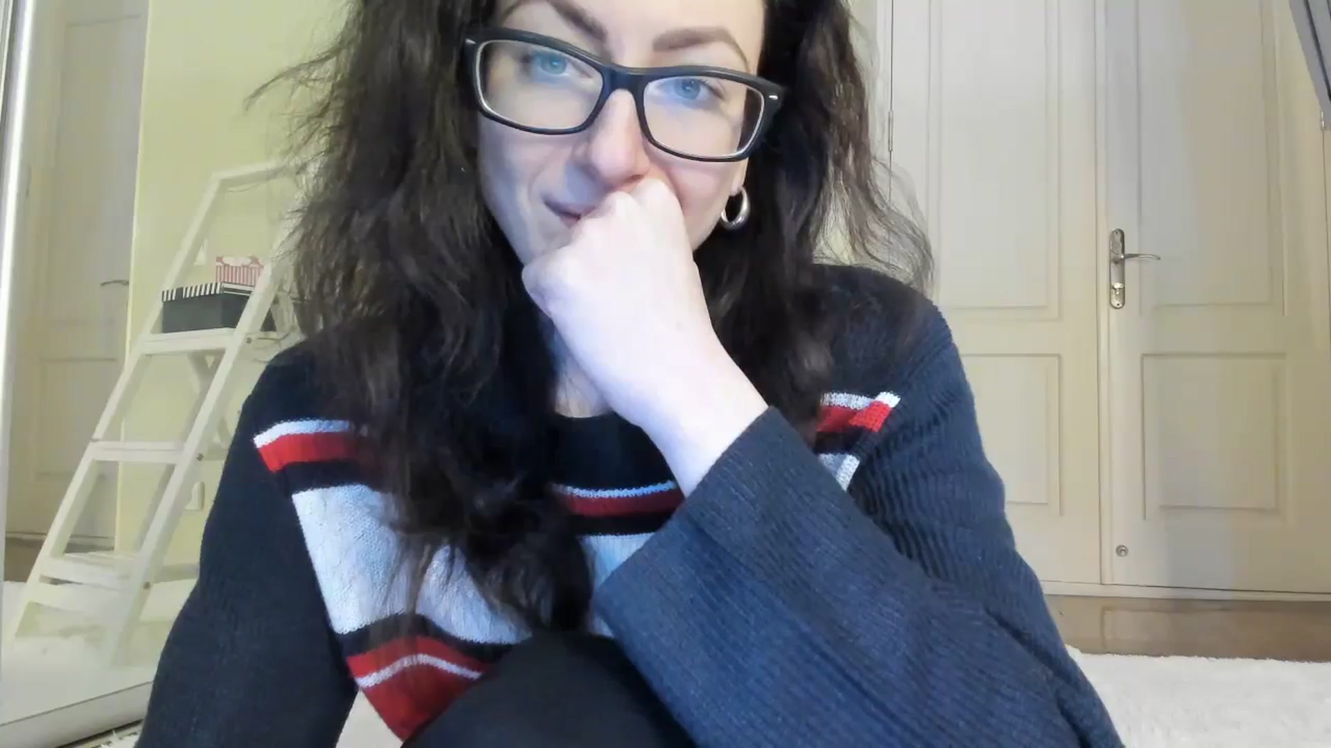 Gallery image thumbnail from Baby_Jewel's myfreecams stream on, 11/07/2024, 10:50 image 6 of 20