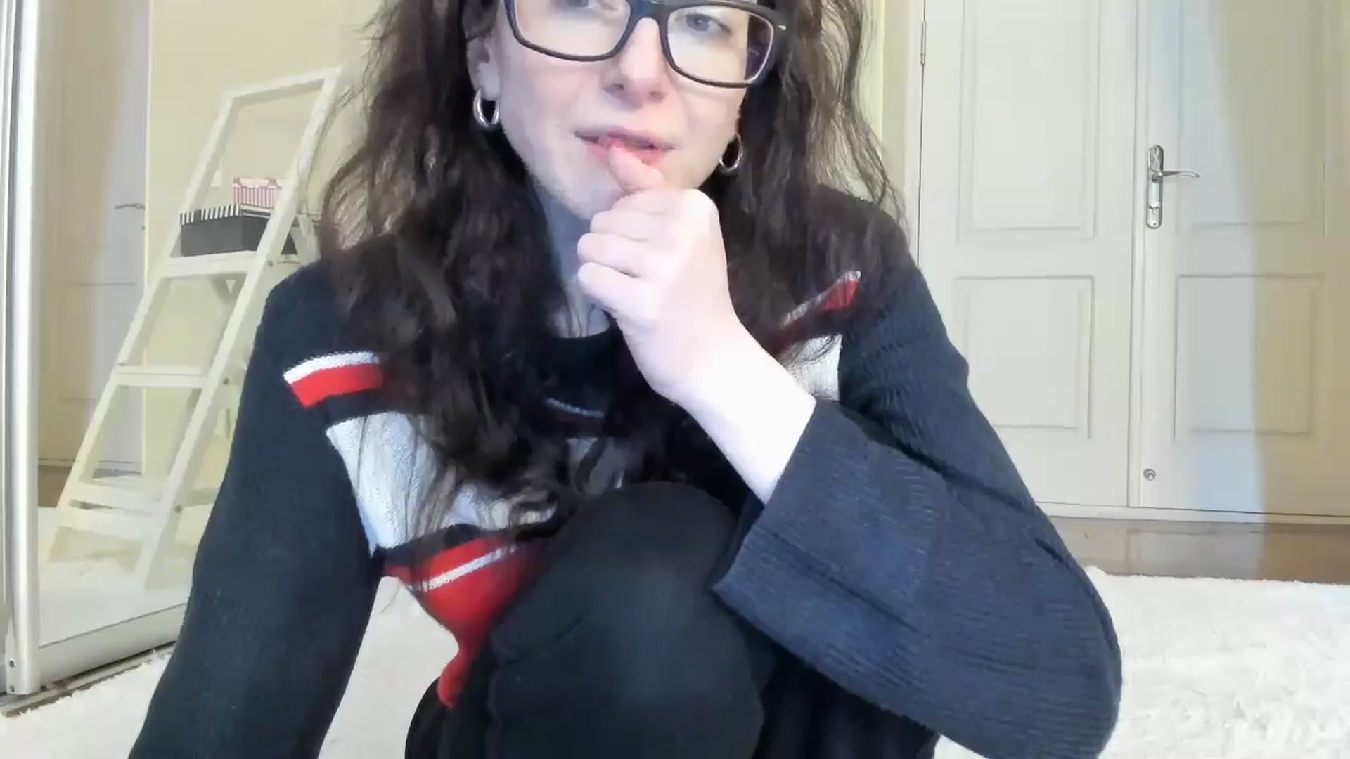 Gallery image thumbnail from Baby_Jewel's myfreecams stream on, 11/07/2024, 10:50 image 17 of 20