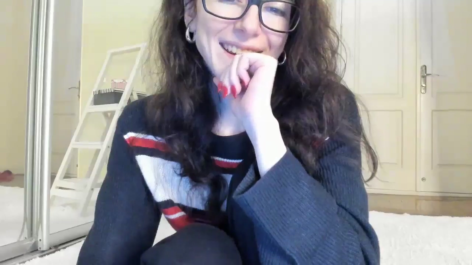 Gallery image thumbnail from Baby_Jewel's myfreecams stream on, 11/07/2024, 13:37 image 16 of 20