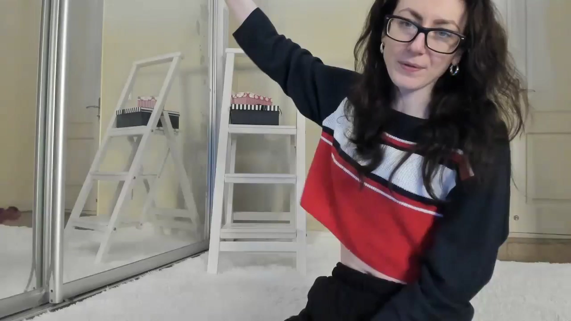 Gallery image thumbnail from Baby_Jewel's myfreecams stream on, 11/07/2024, 13:37 image 19 of 20