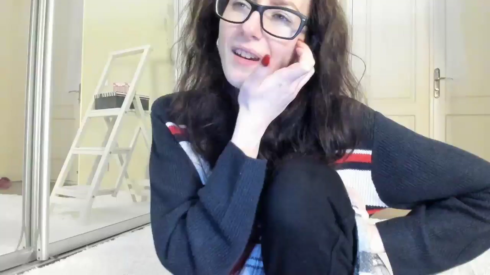 Gallery image thumbnail from Baby_Jewel's myfreecams stream on, 11/07/2024, 13:37 image 13 of 20