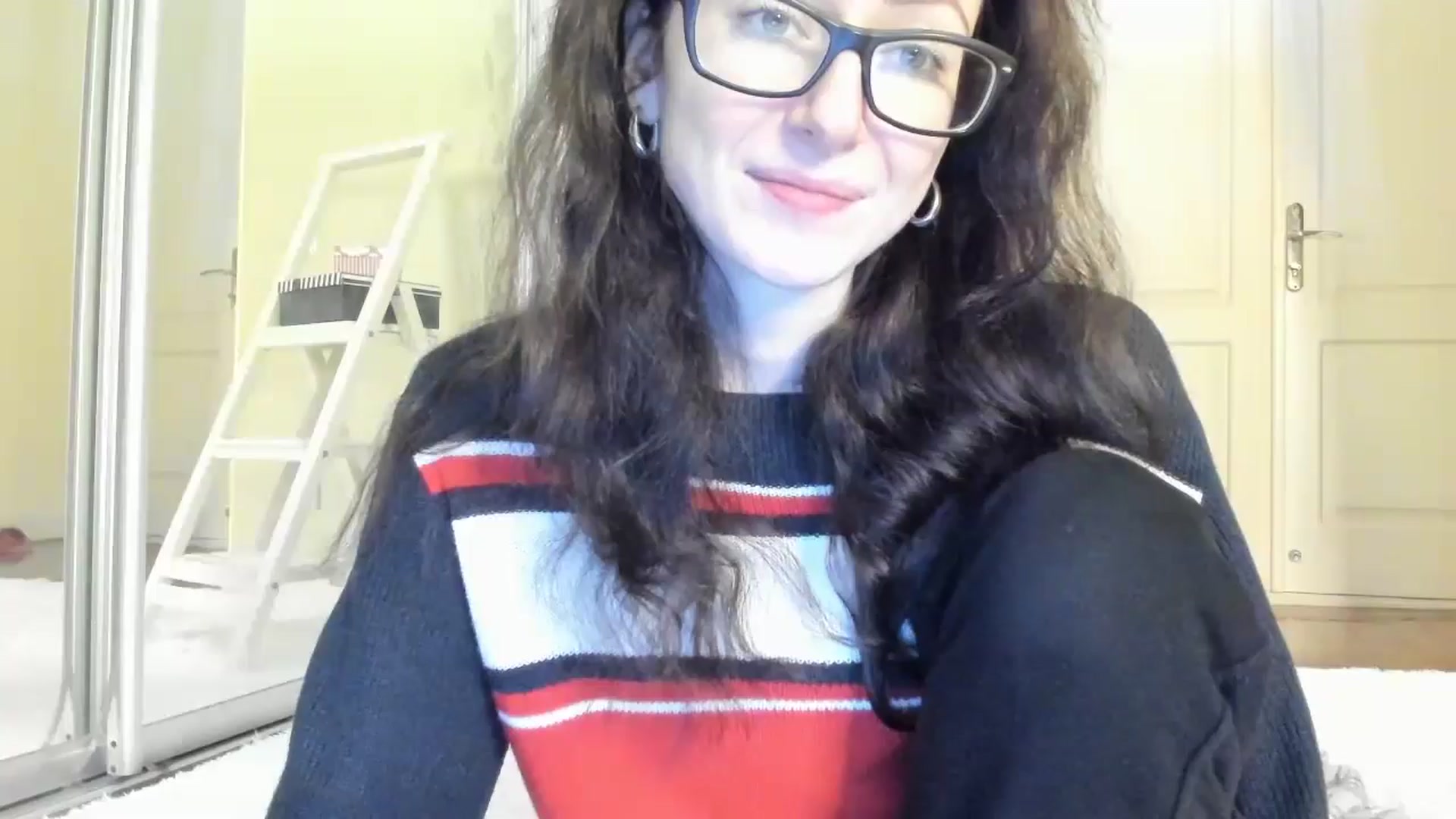 Gallery image thumbnail from Baby_Jewel's myfreecams stream on, 11/07/2024, 13:37 image 6 of 20