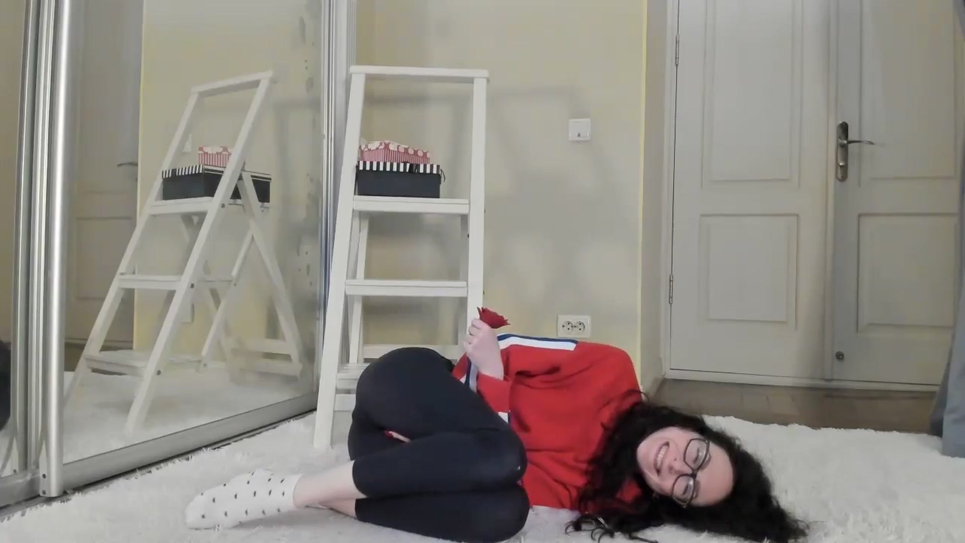 Gallery image thumbnail from Baby_Jewel's myfreecams stream on, 11/08/2024, 11:33 image 9 of 20
