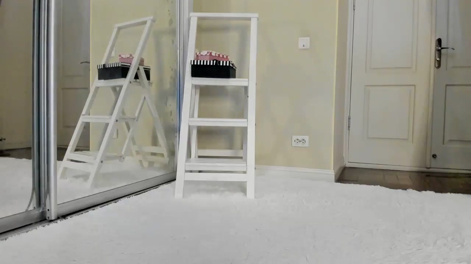 Gallery image thumbnail from Baby_Jewel's myfreecams stream on, 11/08/2024, 13:01 image 2 of 20