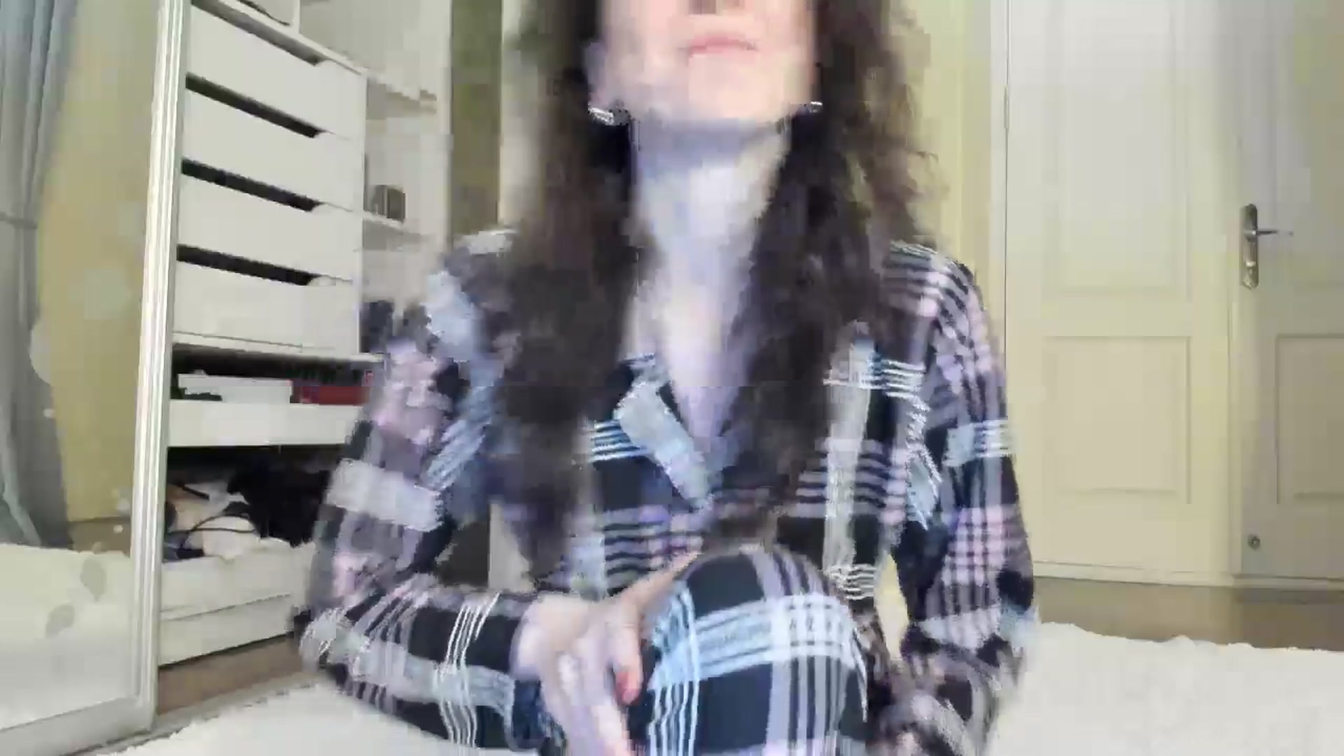 Gallery image thumbnail from Baby_Jewel's myfreecams stream on, 11/10/2024, 15:03 image 13 of 20