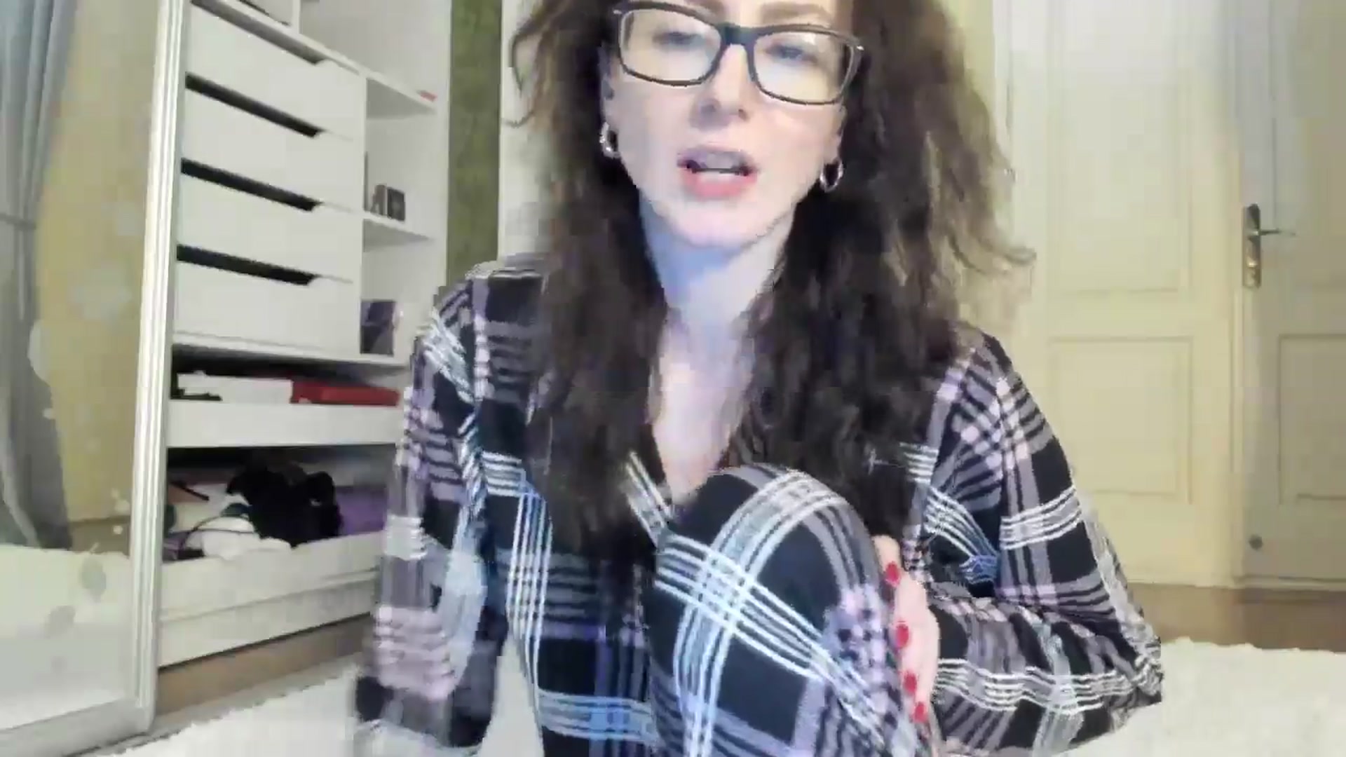 Gallery image thumbnail from Baby_Jewel's myfreecams stream on, 11/10/2024, 15:03 image 20 of 20