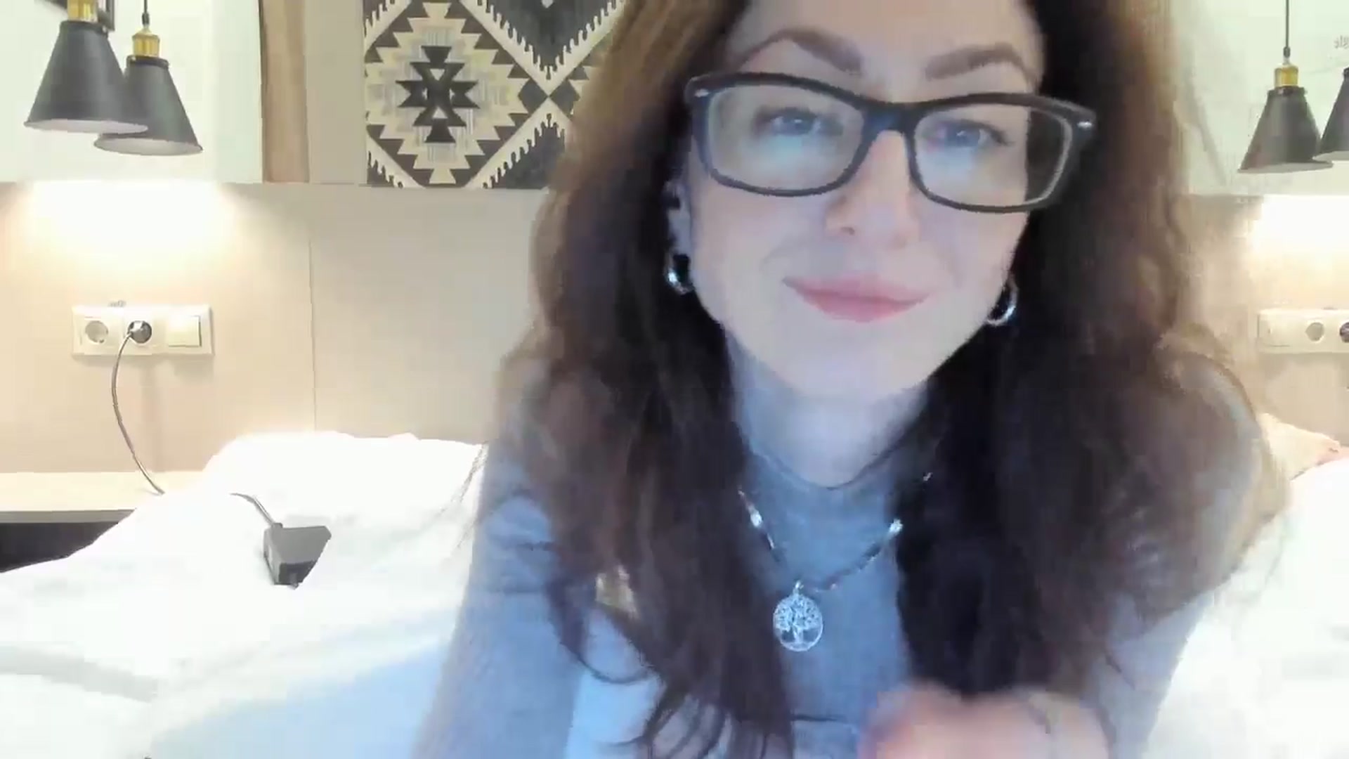 Gallery image thumbnail from Baby_Jewel's myfreecams stream on, 11/15/2024, 14:20 image 12 of 20