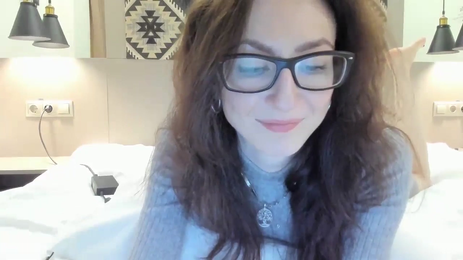 Gallery image thumbnail from Baby_Jewel's myfreecams stream on, 11/15/2024, 14:20 image 16 of 20
