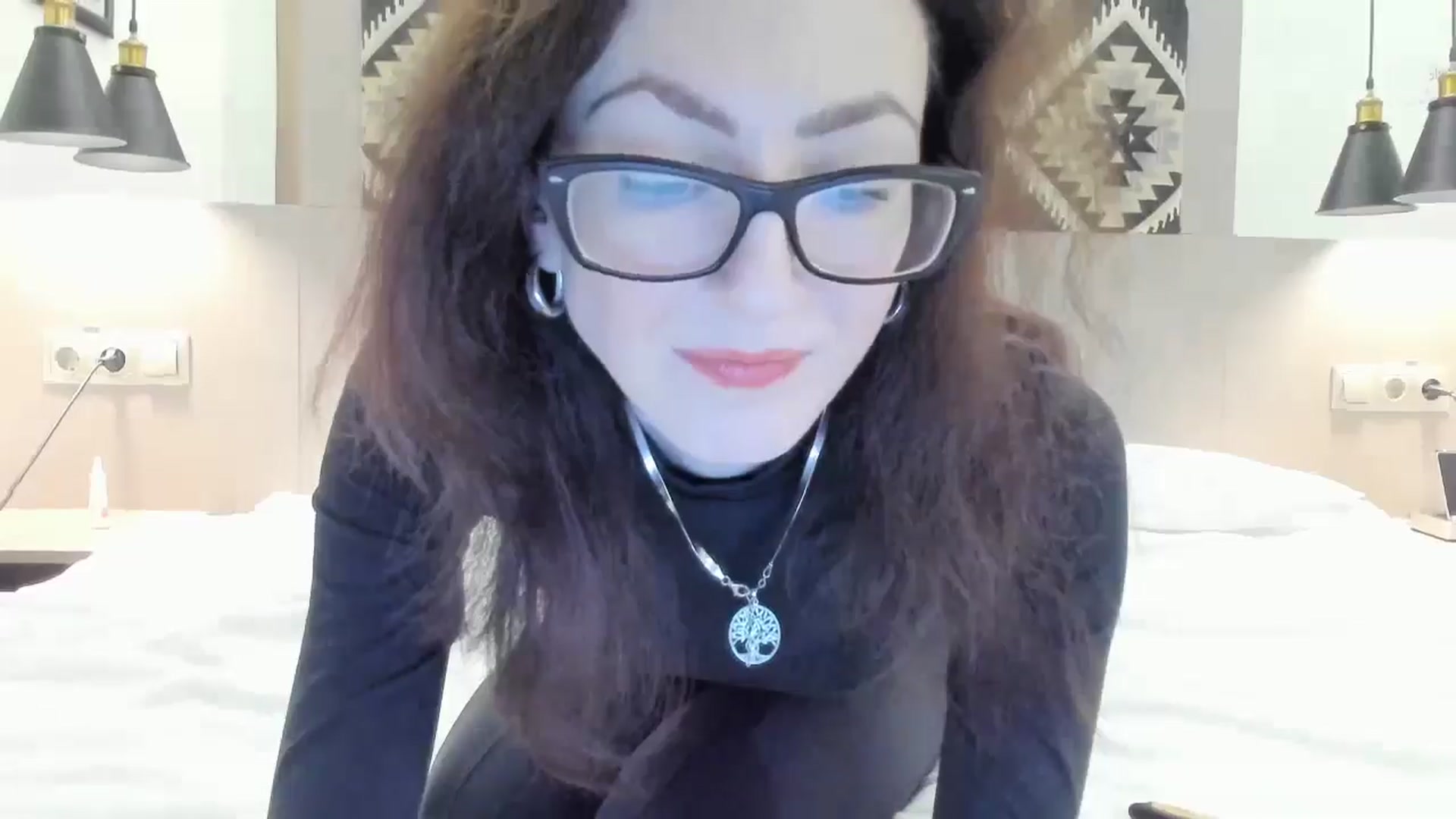 Gallery image thumbnail from Baby_Jewel's myfreecams stream on, 11/16/2024, 10:04 image 4 of 20