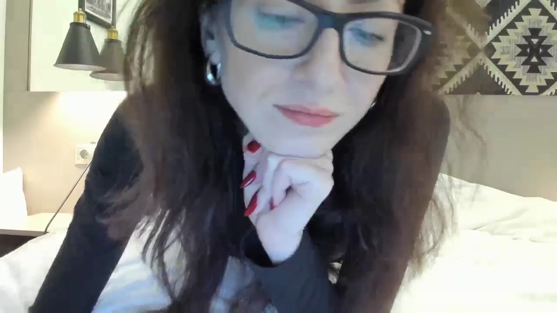 Gallery image thumbnail from Baby_Jewel's myfreecams stream on, 11/16/2024, 10:48 image 18 of 20
