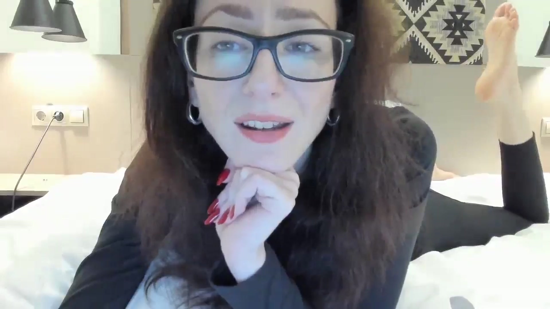 Gallery image thumbnail from Baby_Jewel's myfreecams stream on, 11/16/2024, 14:09 image 4 of 20