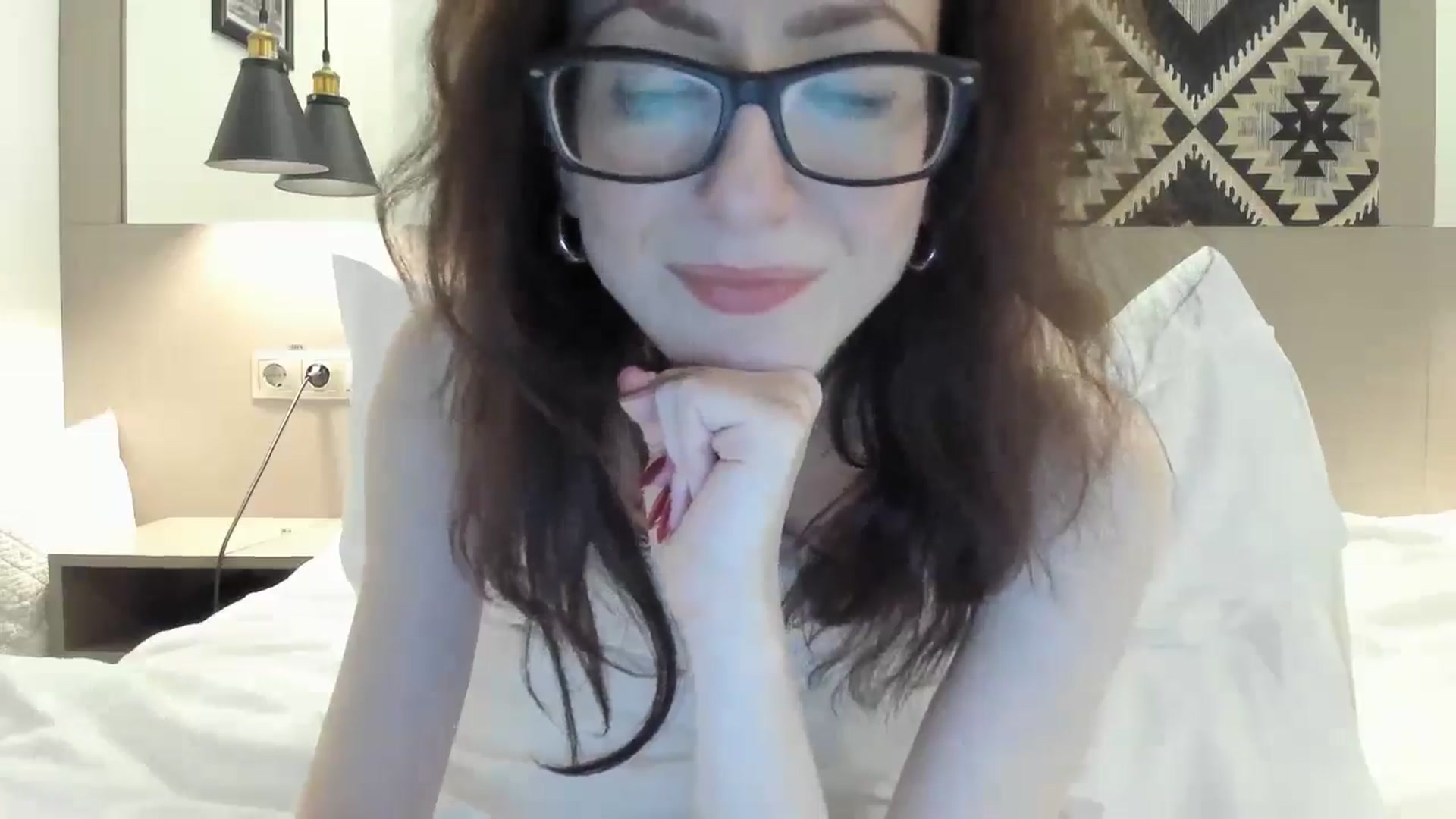 Gallery image thumbnail from Baby_Jewel's myfreecams stream on, 11/16/2024, 15:02 image 4 of 20