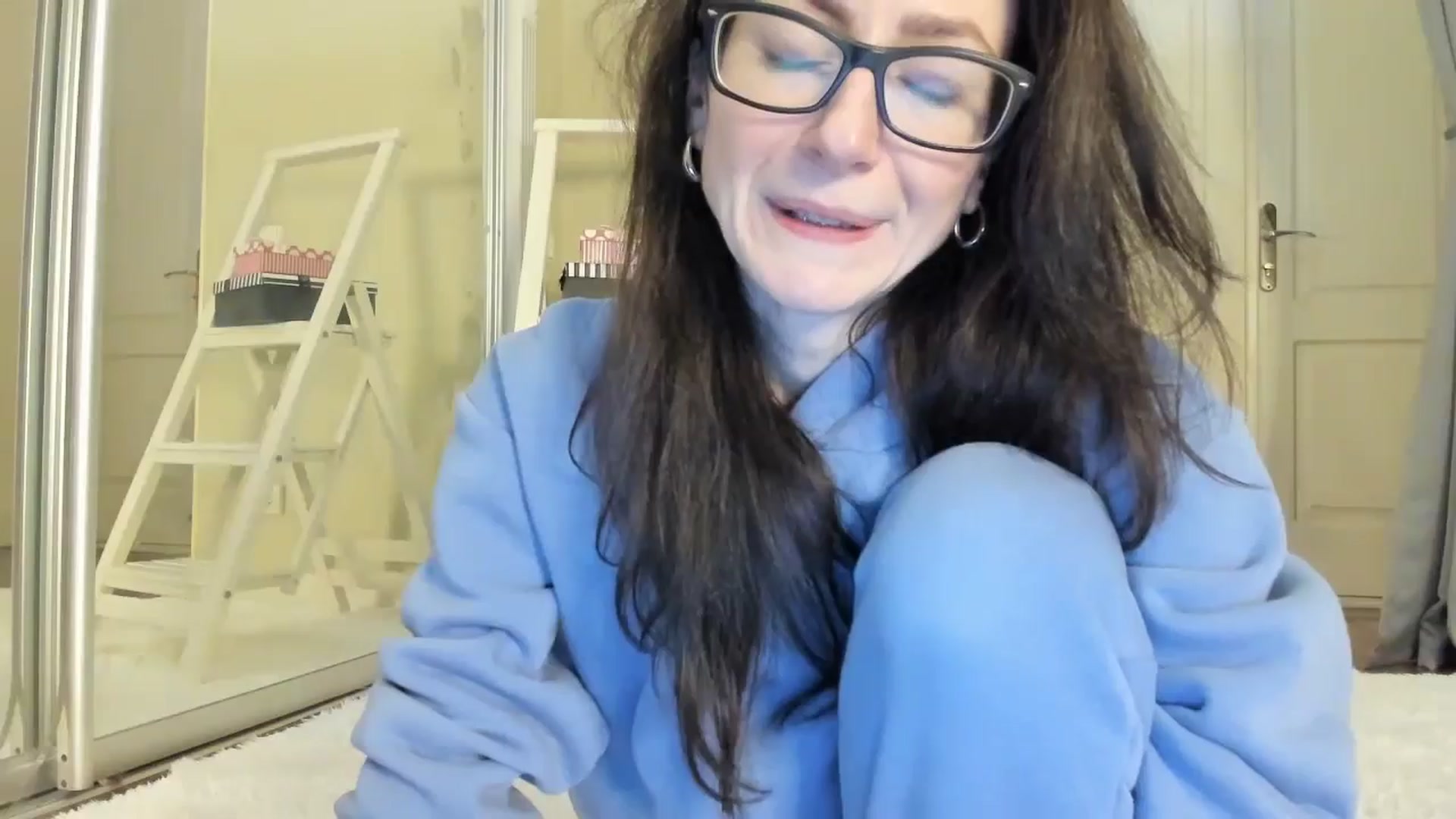 Gallery image thumbnail from Baby_Jewel's myfreecams stream on, 11/19/2024, 11:58 image 17 of 20