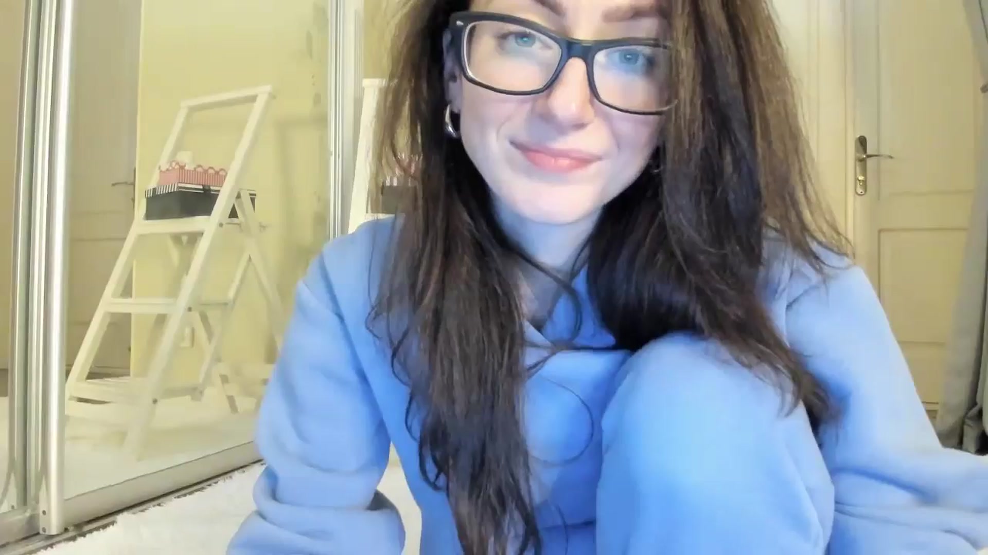 Gallery image thumbnail from Baby_Jewel's myfreecams stream on, 11/19/2024, 12:12 image 15 of 20