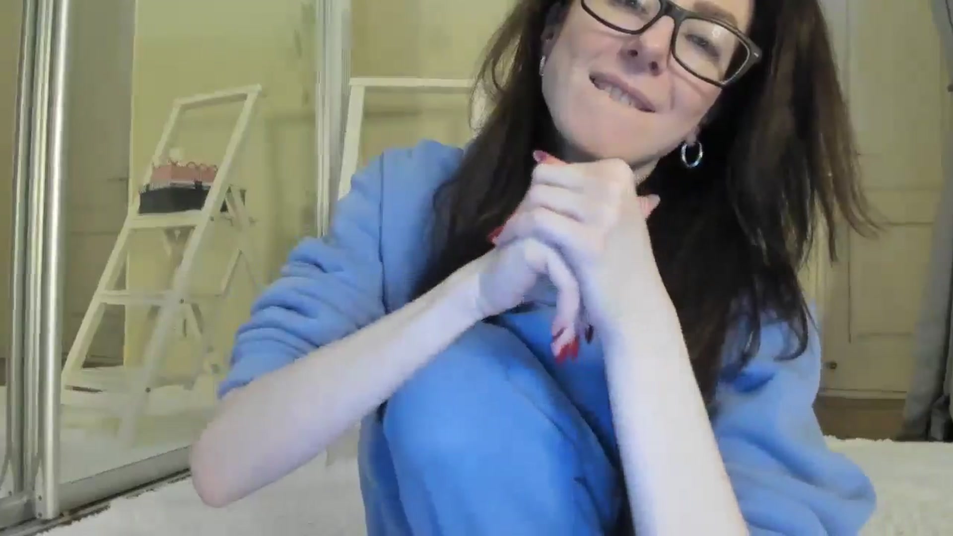 Gallery image thumbnail from Baby_Jewel's myfreecams stream on, 11/19/2024, 12:12 image 10 of 20