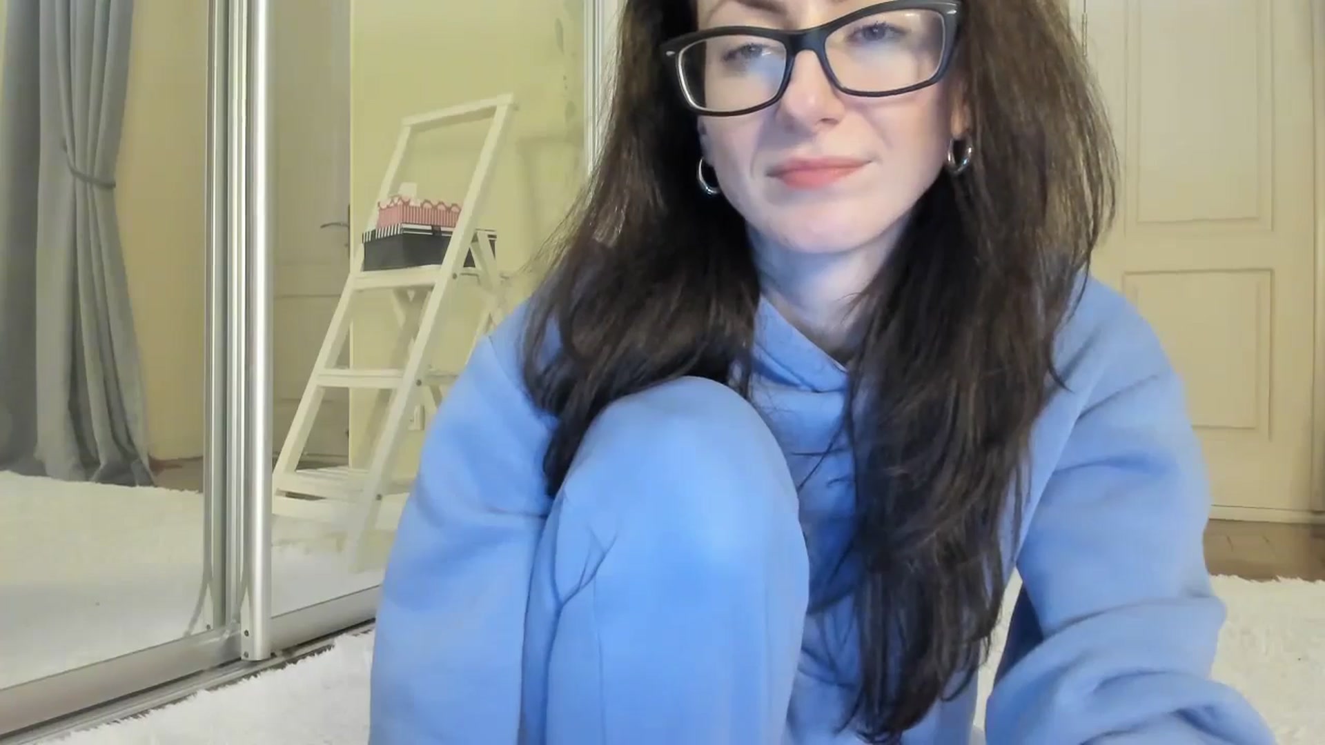Gallery image thumbnail from Baby_Jewel's myfreecams stream on, 11/19/2024, 14:47 image 17 of 20