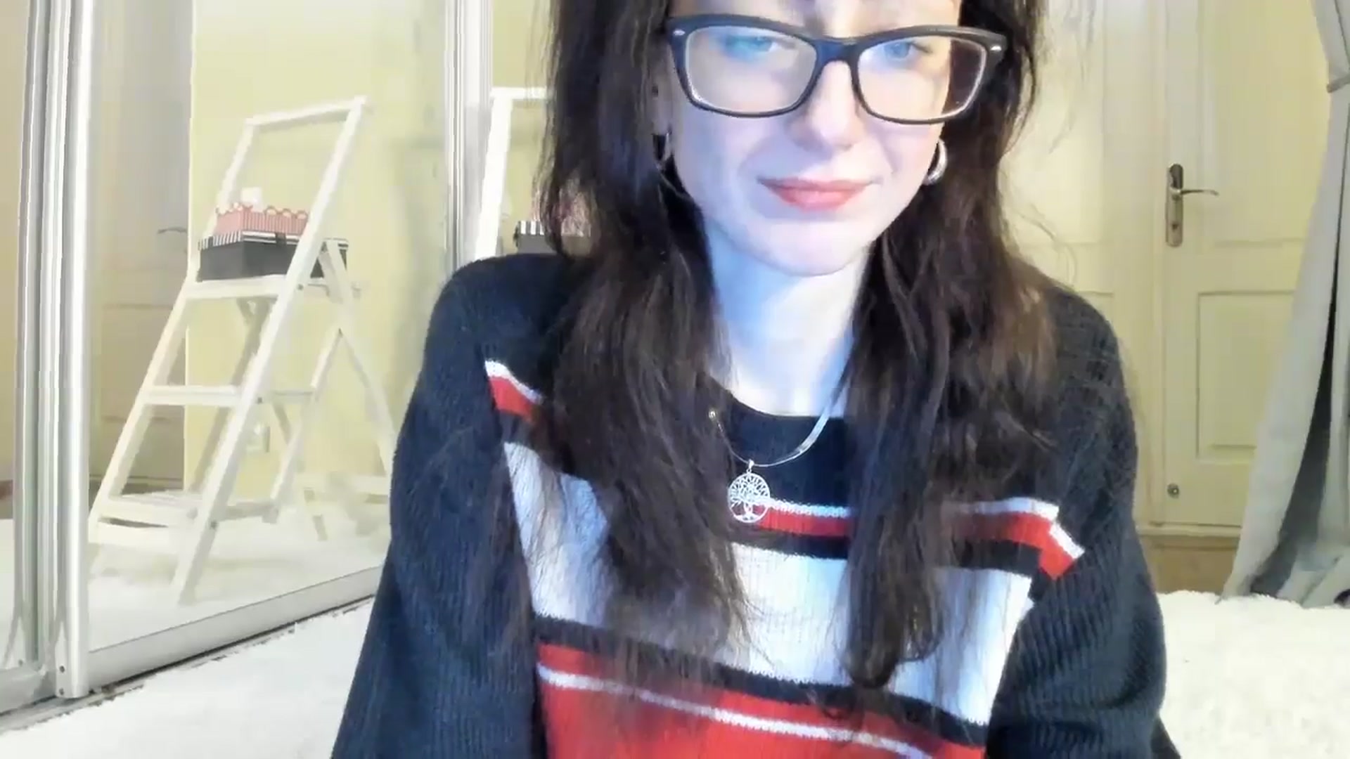 Gallery image thumbnail from Baby_Jewel's myfreecams stream on, 11/20/2024, 11:15 image 6 of 20