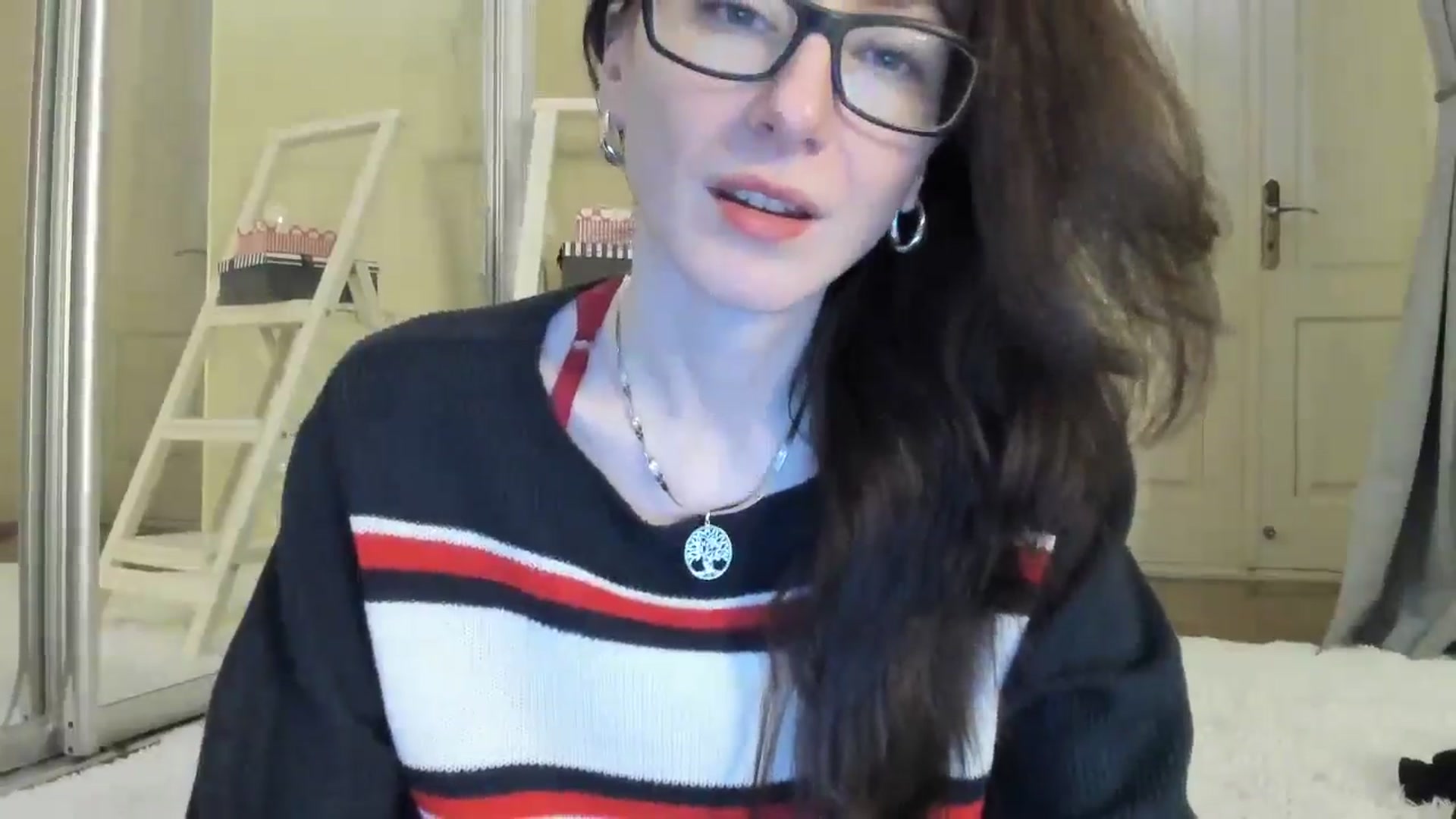 Gallery image thumbnail from Baby_Jewel's myfreecams stream on, 11/20/2024, 11:15 image 7 of 20