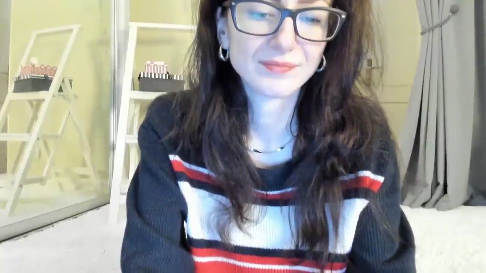 Gallery image thumbnail from Baby_Jewel's myfreecams stream on, 11/20/2024, 11:15 image 2 of 20