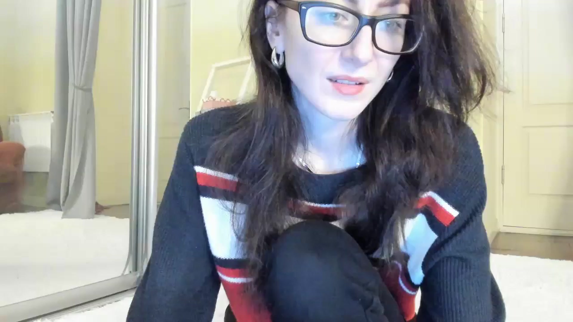Gallery image thumbnail from Baby_Jewel's myfreecams stream on, 11/20/2024, 12:50 image 10 of 20