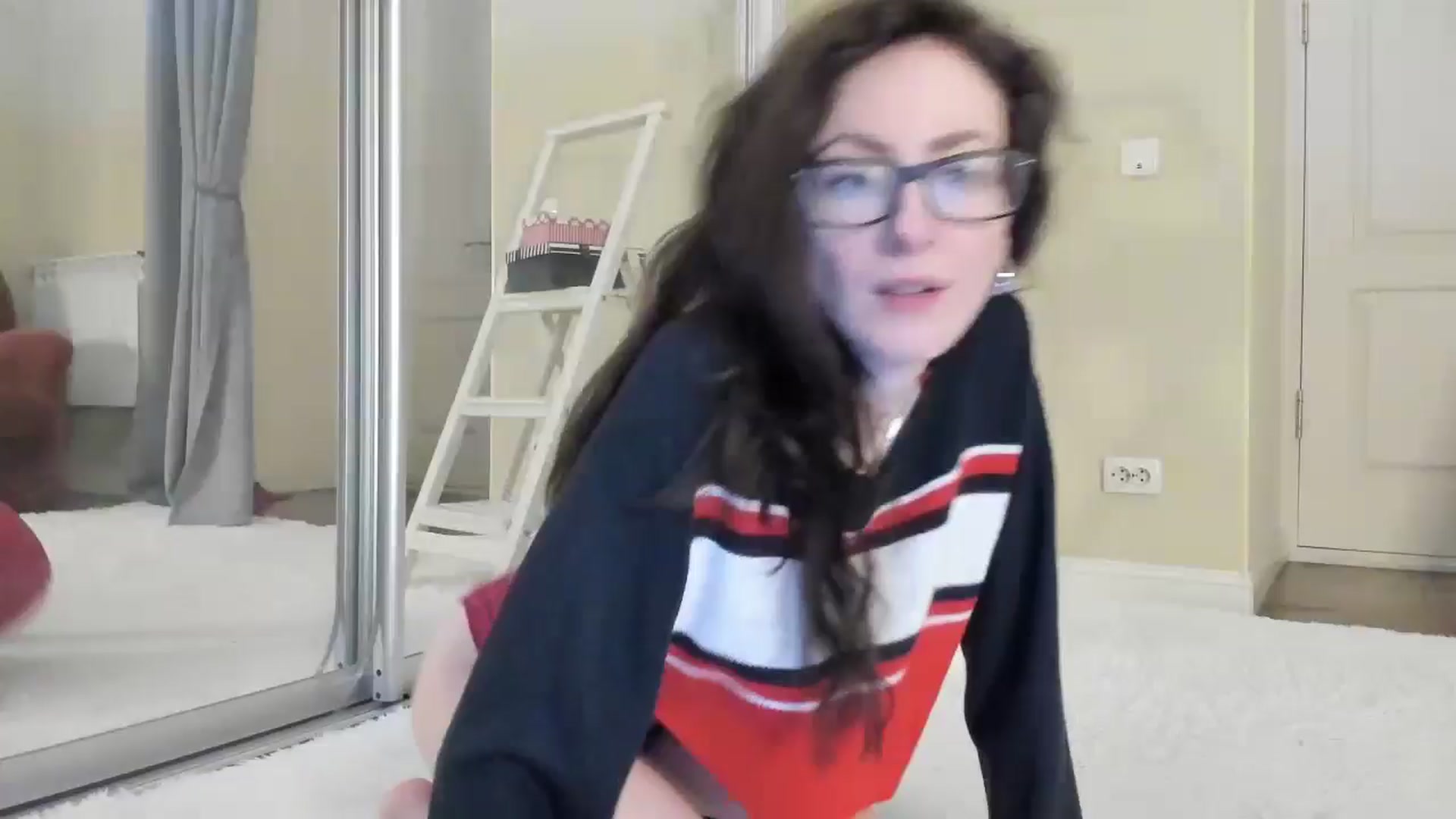 Gallery image thumbnail from Baby_Jewel's myfreecams stream on, 11/20/2024, 13:39 image 16 of 20