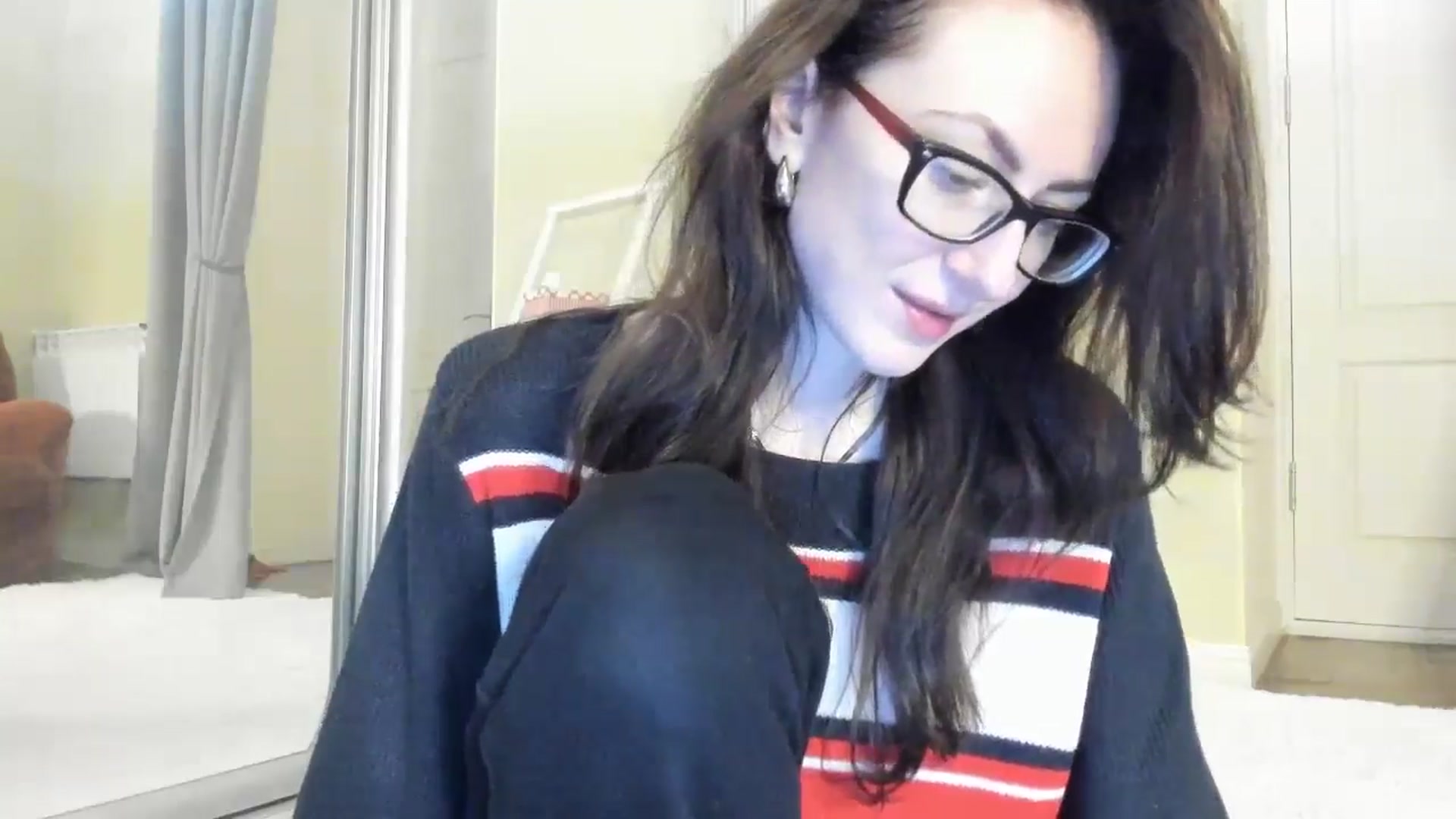 Gallery image thumbnail from Baby_Jewel's myfreecams stream on, 11/20/2024, 13:39 image 8 of 20