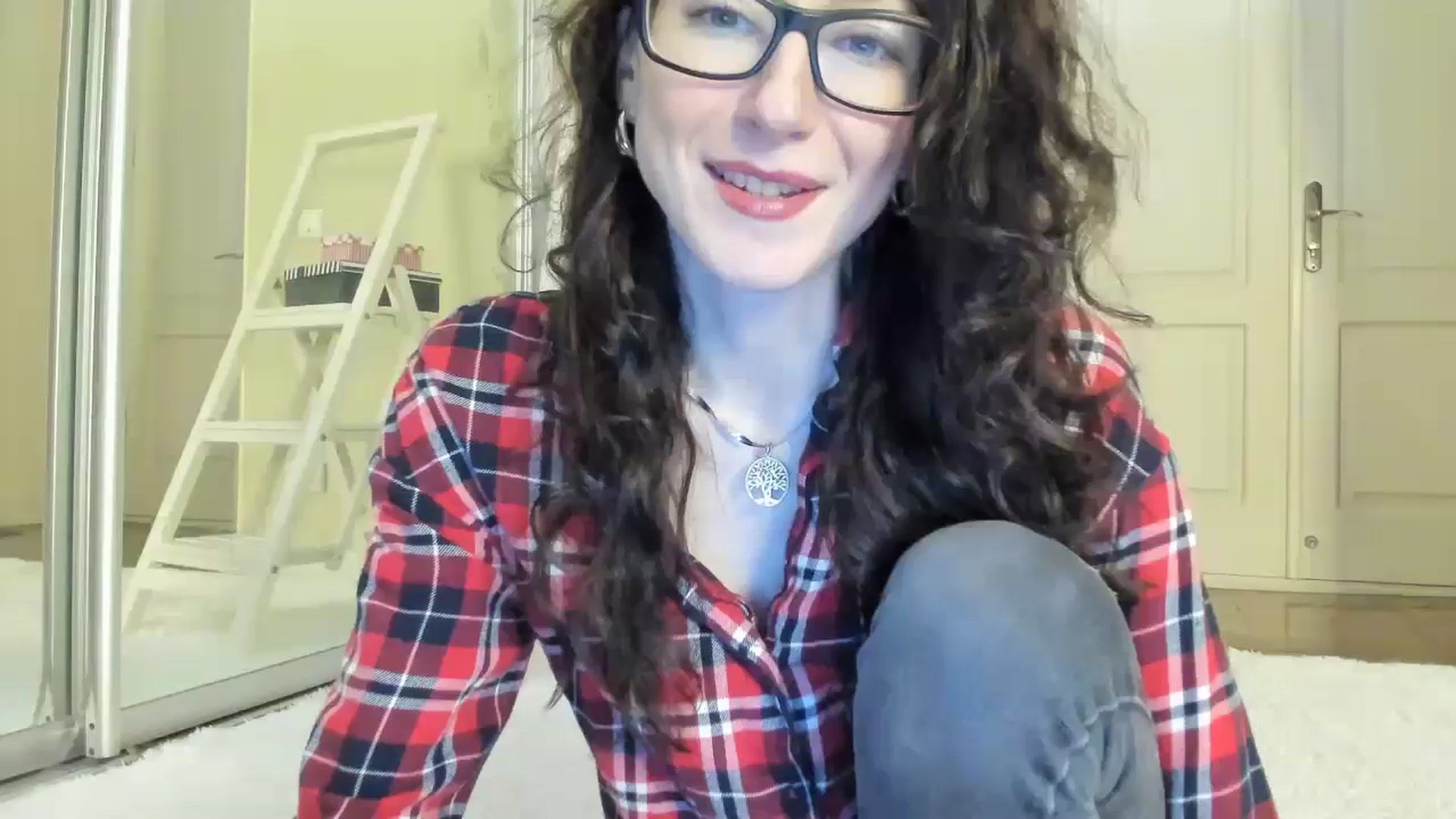 Gallery image thumbnail from Baby_Jewel's myfreecams stream on, 11/22/2024, 09:26 image 1 of 20