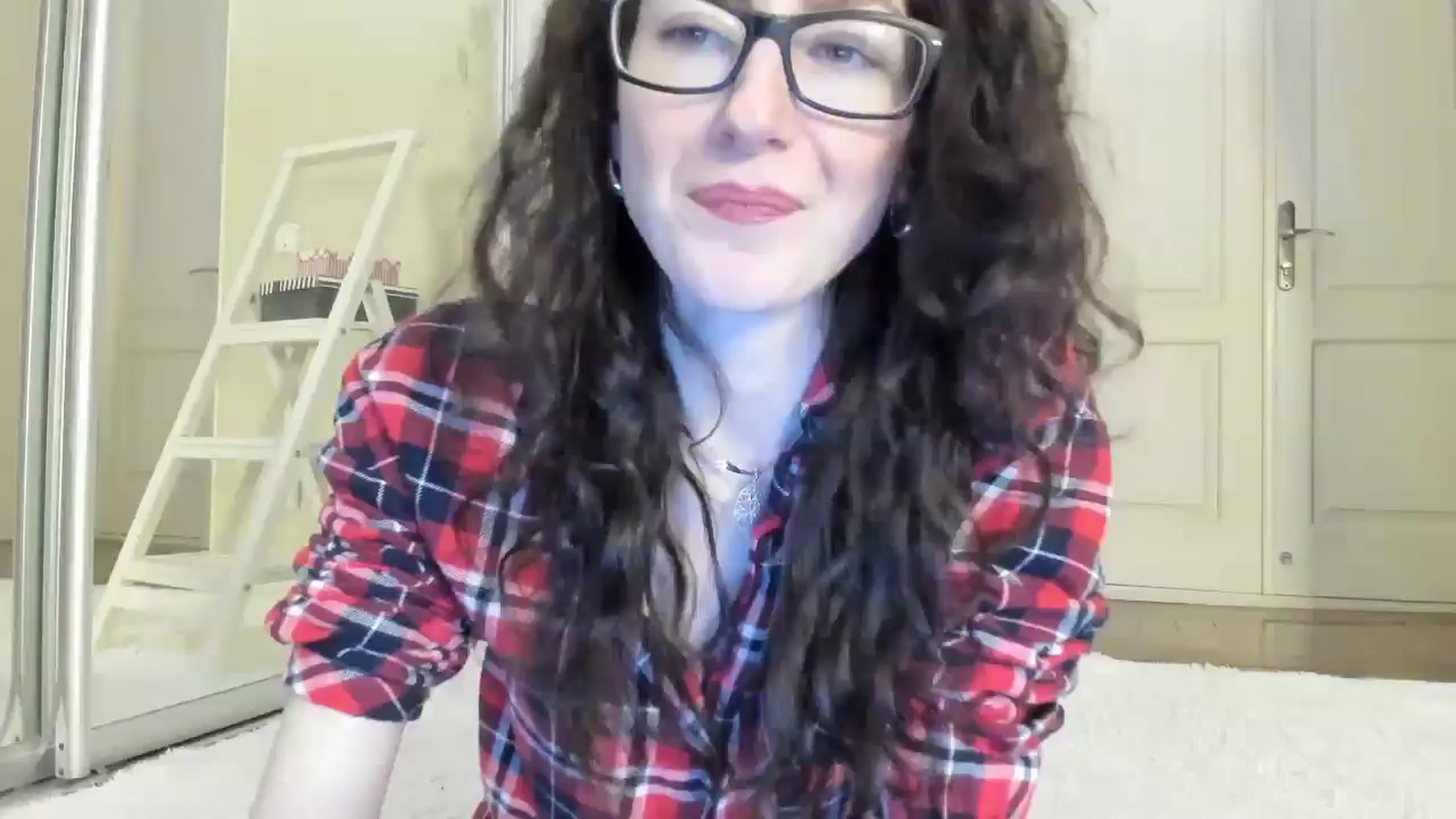 Gallery image thumbnail from Baby_Jewel's myfreecams stream on, 11/22/2024, 09:26 image 14 of 20