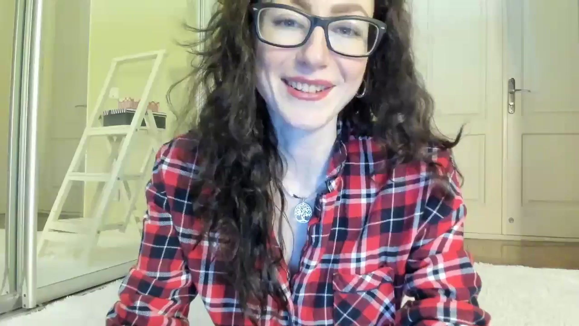 Gallery image thumbnail from Baby_Jewel's myfreecams stream on, 11/22/2024, 09:26 image 10 of 20
