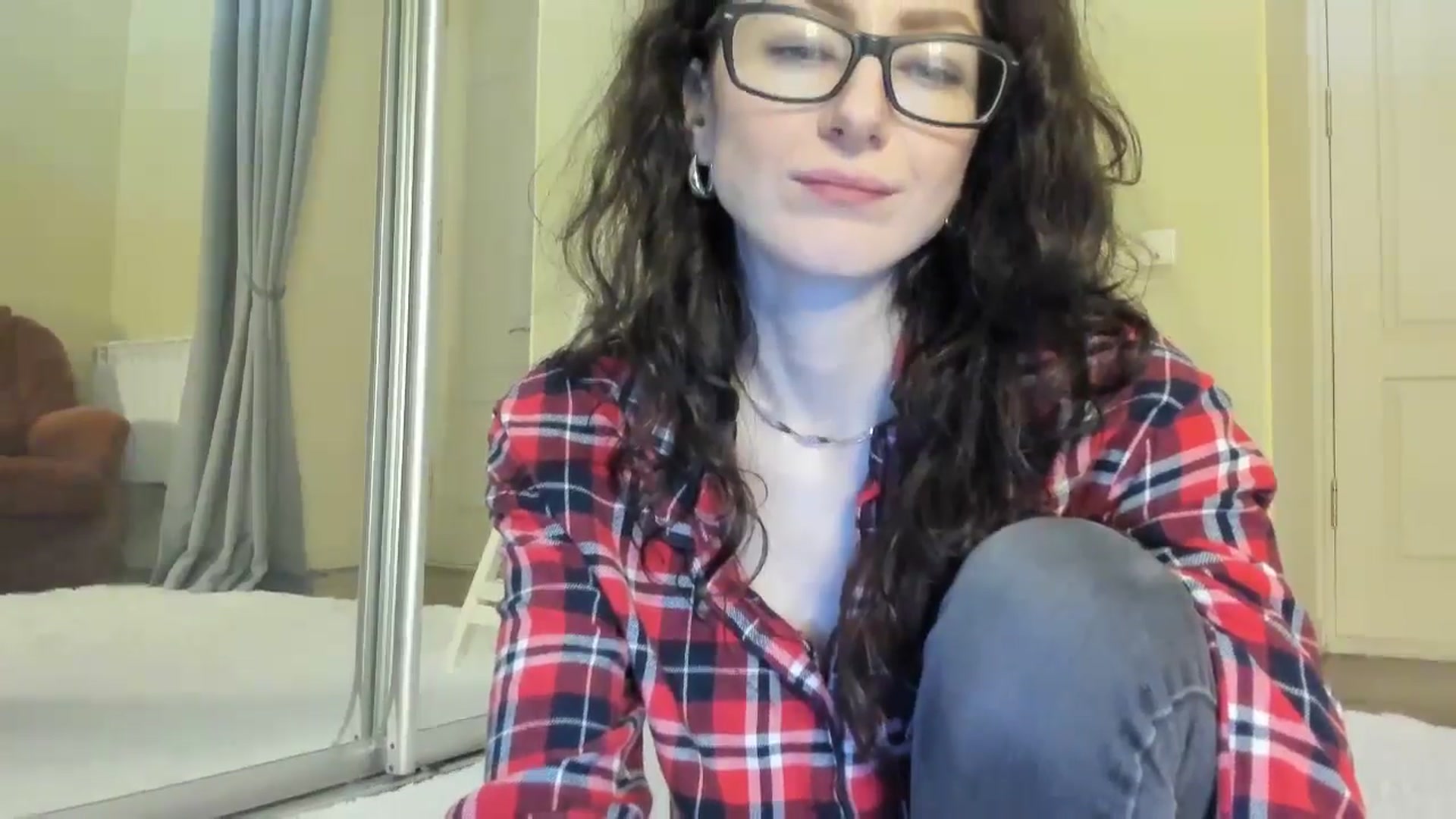 Gallery image thumbnail from Baby_Jewel's myfreecams stream on, 11/22/2024, 11:49 image 18 of 20