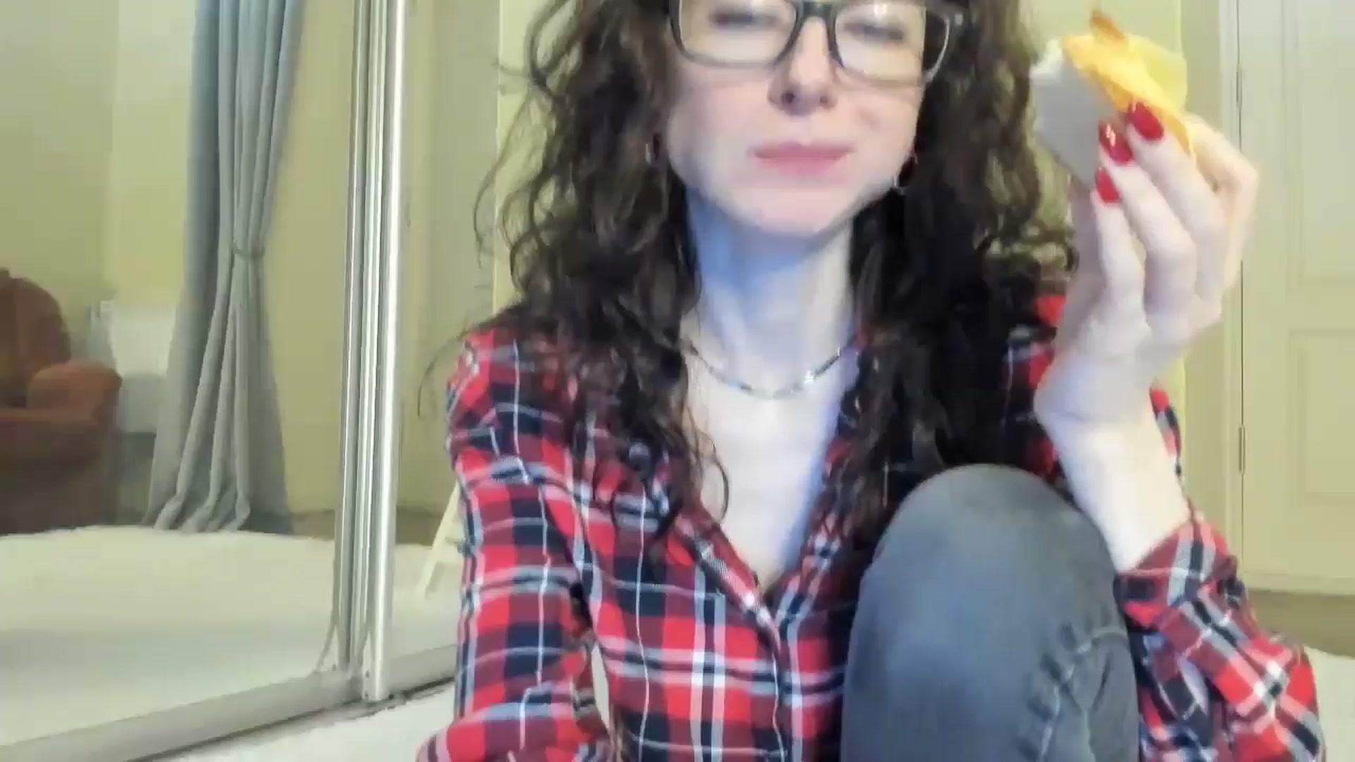 Gallery image thumbnail from Baby_Jewel's myfreecams stream on, 11/22/2024, 11:49 image 7 of 20
