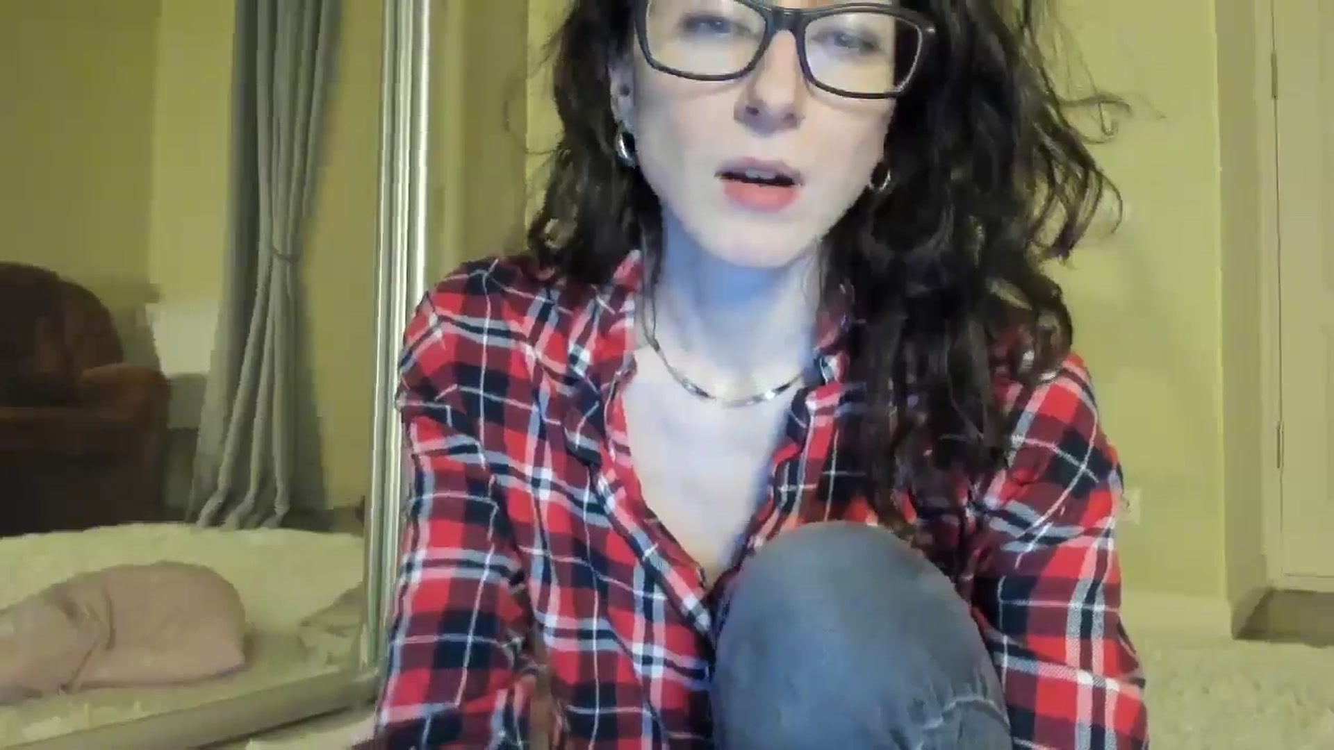 Gallery image thumbnail from Baby_Jewel's myfreecams stream on, 11/22/2024, 14:35 image 15 of 20