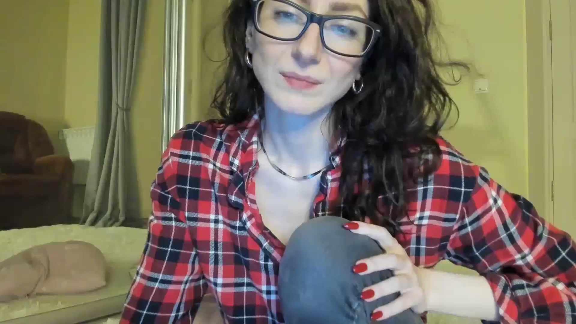 Gallery image thumbnail from Baby_Jewel's myfreecams stream on, 11/22/2024, 14:35 image 16 of 20