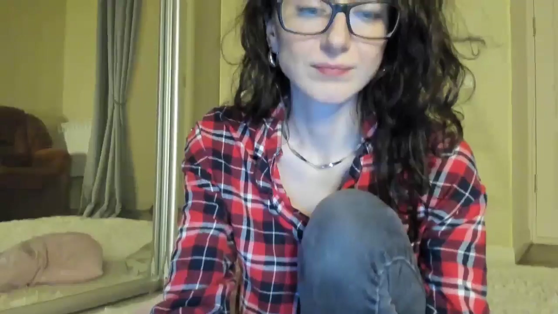 Gallery image thumbnail from Baby_Jewel's myfreecams stream on, 11/22/2024, 14:35 image 18 of 20