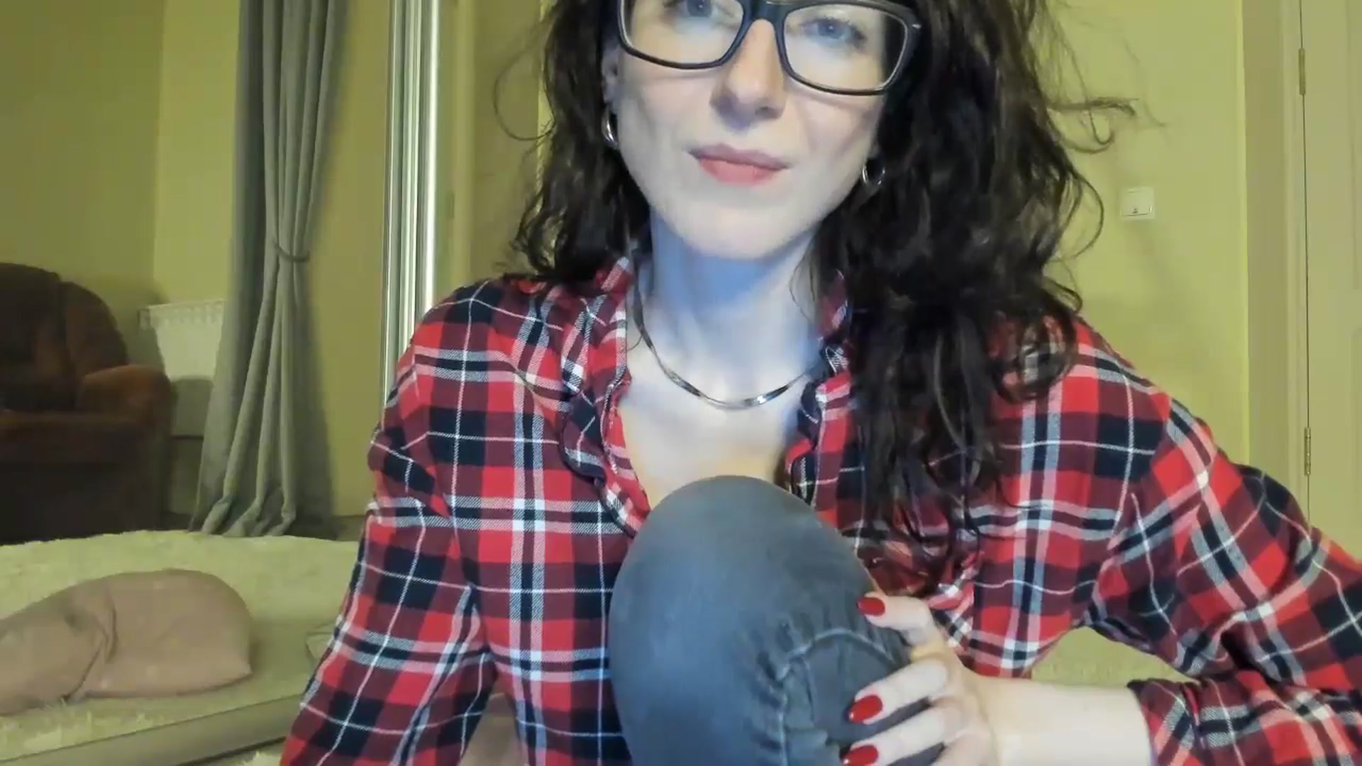 Gallery image thumbnail from Baby_Jewel's myfreecams stream on, 11/22/2024, 14:35 image 17 of 20