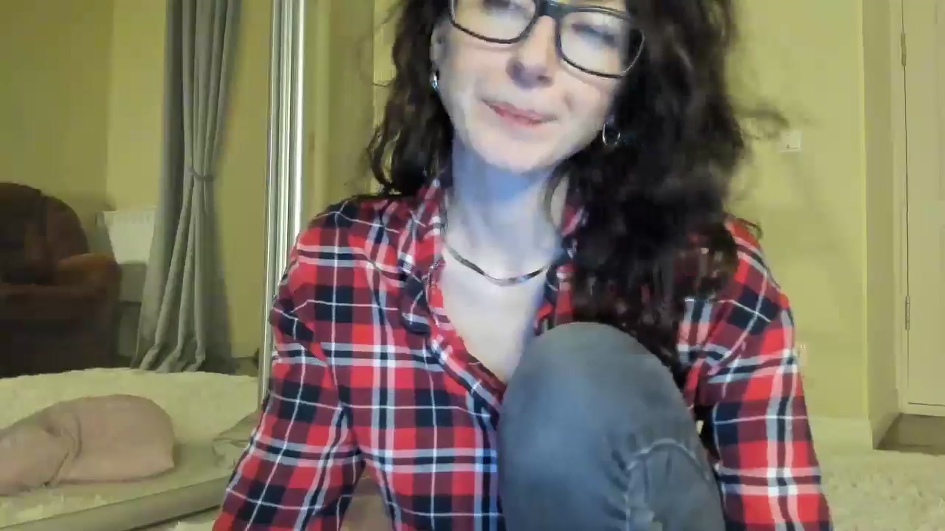 Gallery image thumbnail from Baby_Jewel's myfreecams stream on, 11/22/2024, 14:35 image 20 of 20