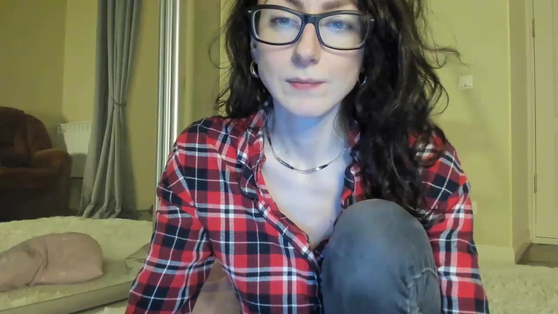 Gallery image thumbnail from Baby_Jewel's myfreecams stream on, 11/22/2024, 14:35 image 13 of 20