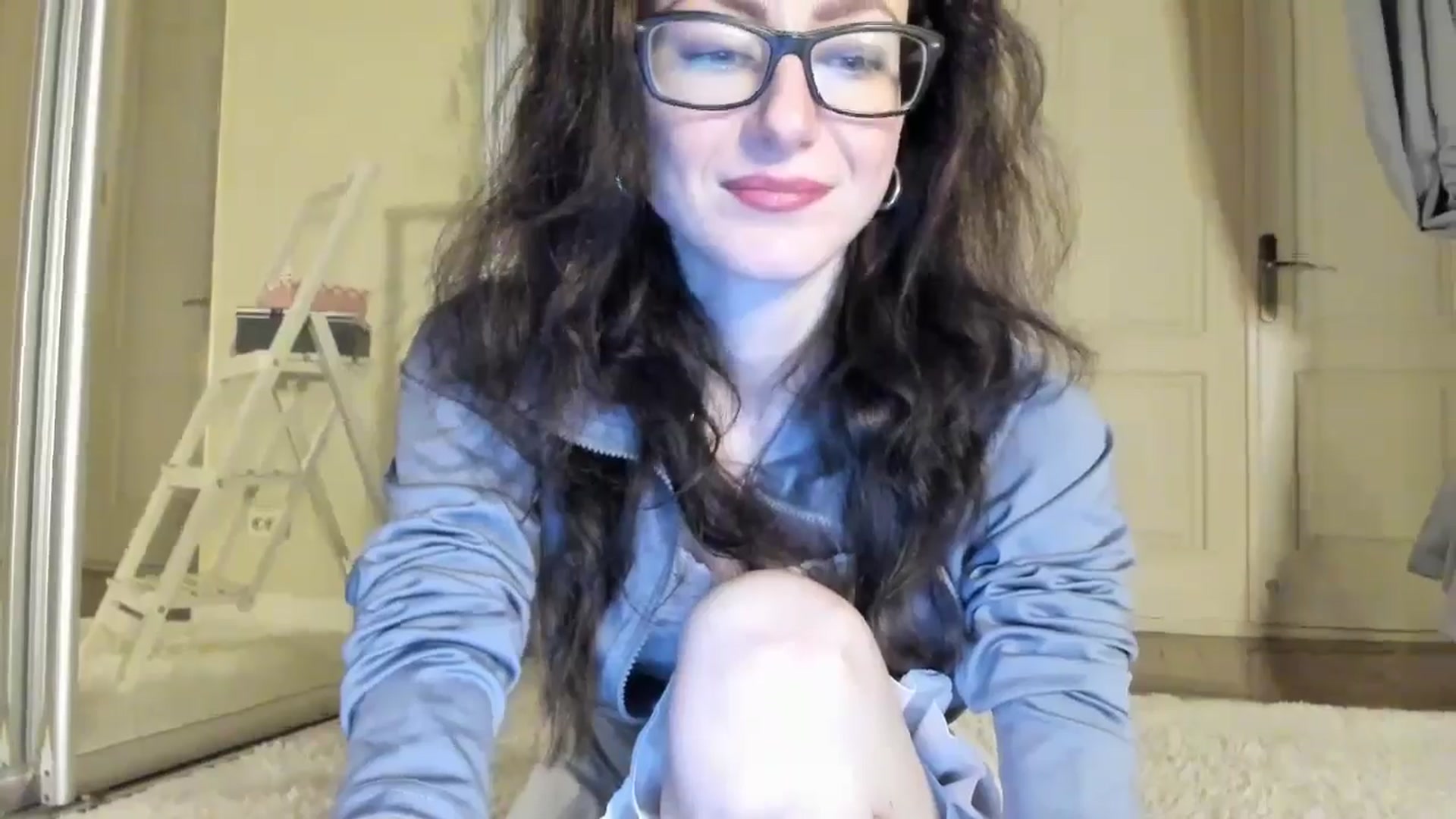 Gallery image thumbnail from Baby_Jewel's myfreecams stream on, 11/23/2024, 09:35 image 16 of 20