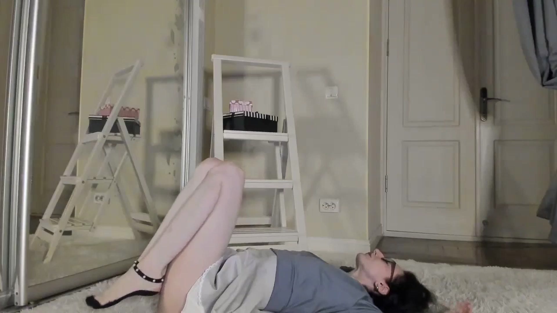 Gallery image thumbnail from Baby_Jewel's myfreecams stream on, 11/23/2024, 09:35 image 19 of 20