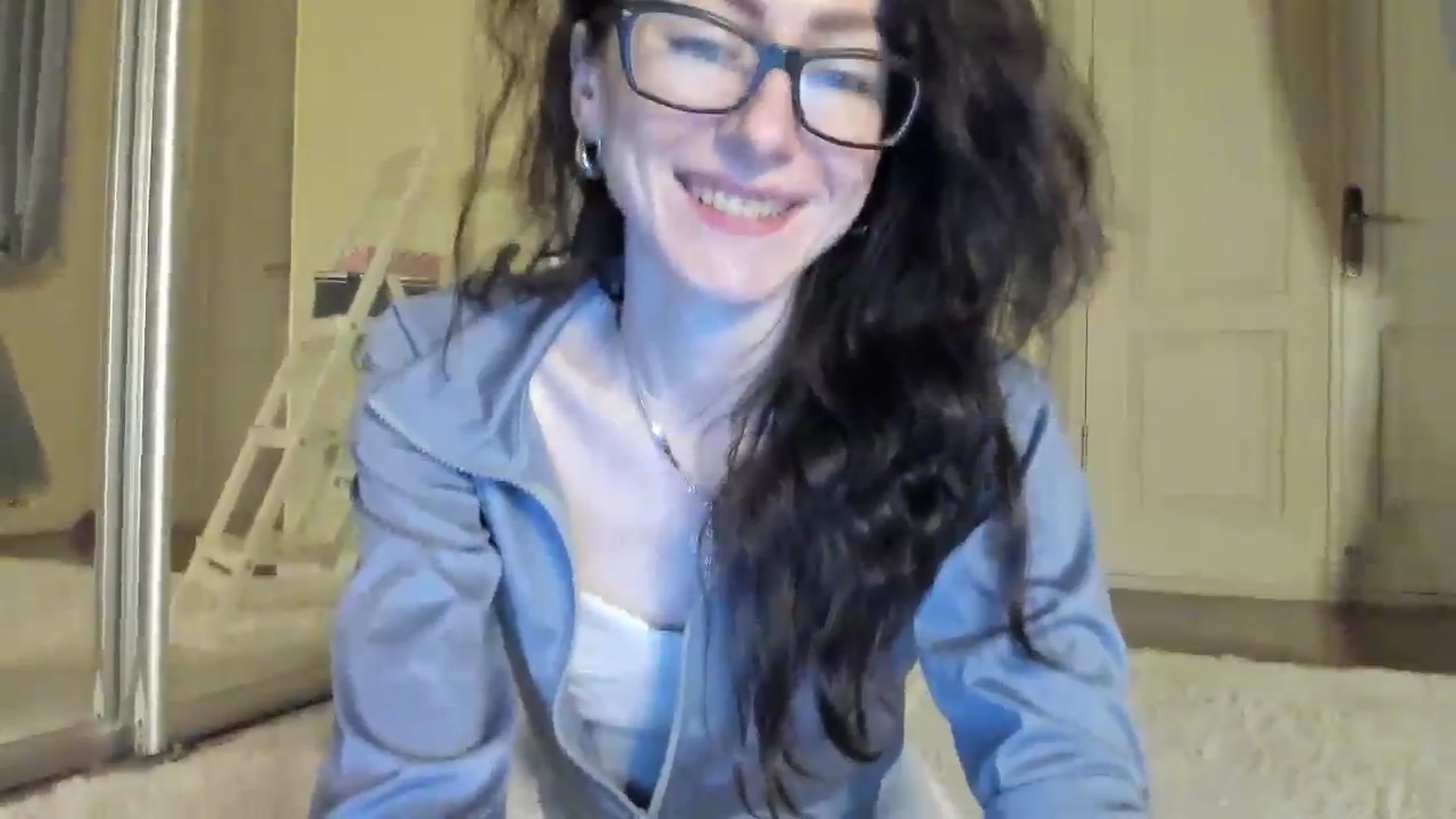 Gallery image thumbnail from Baby_Jewel's myfreecams stream on, 11/23/2024, 11:13 image 9 of 20