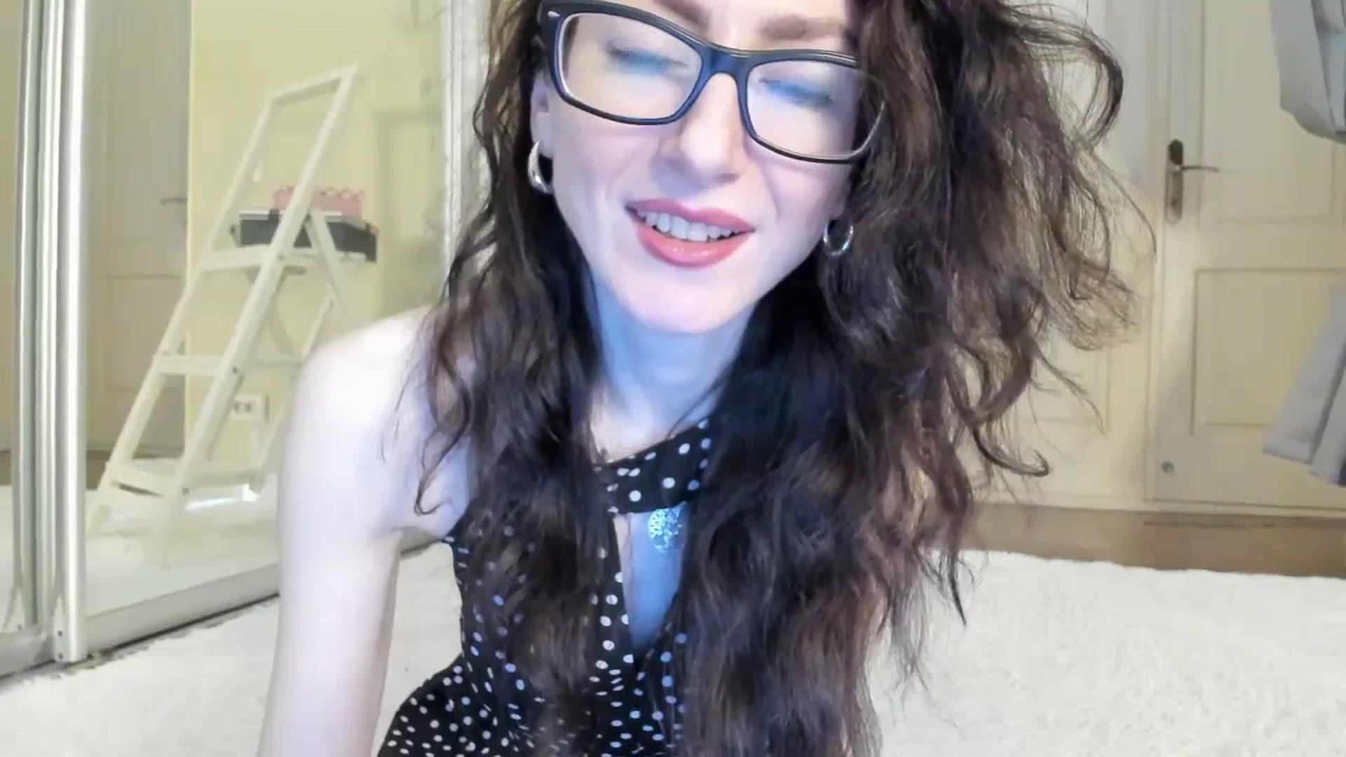 Gallery image thumbnail from Baby_Jewel's myfreecams stream on, 11/24/2024, 10:17 image 9 of 20