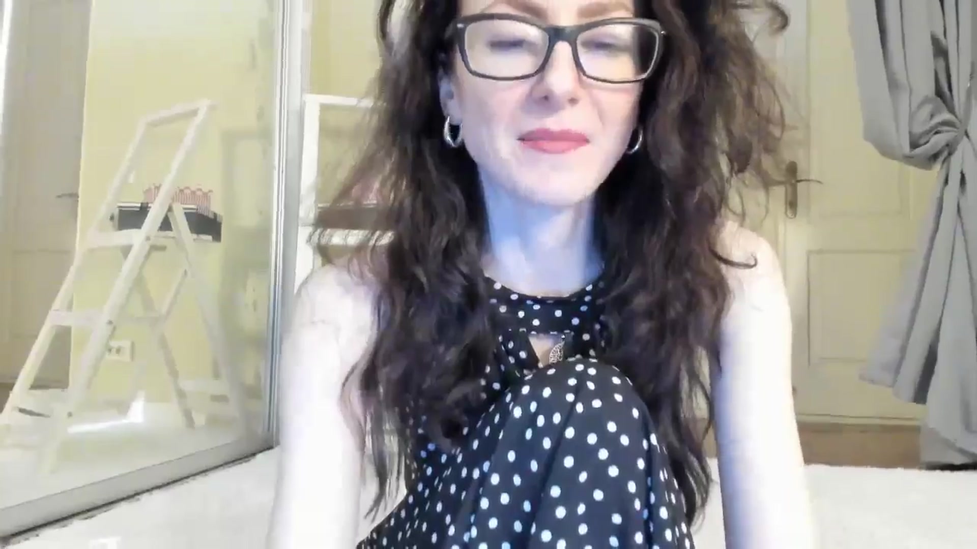 Gallery image thumbnail from Baby_Jewel's myfreecams stream on, 11/24/2024, 10:17 image 8 of 20