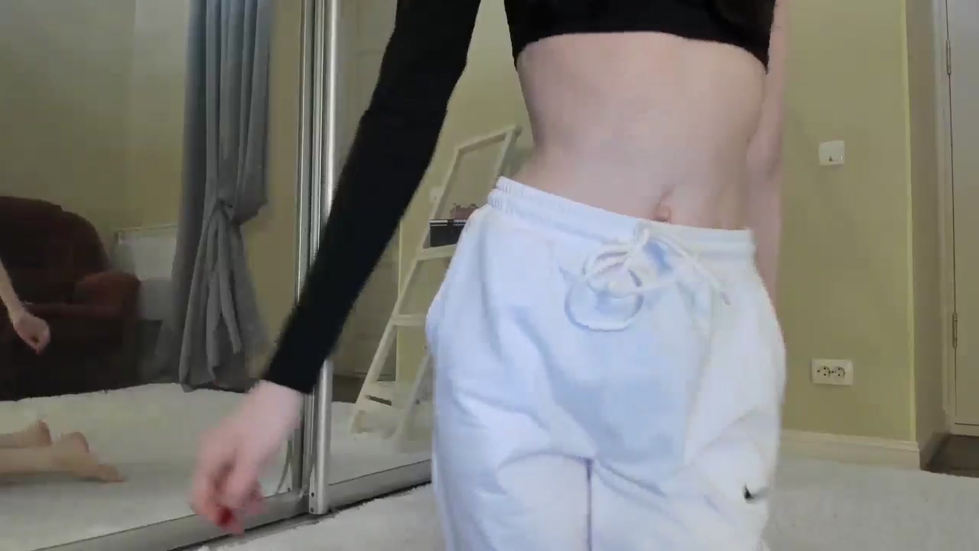 Gallery image thumbnail from Baby_Jewel's myfreecams stream on, 11/26/2024, 12:37 image 8 of 20