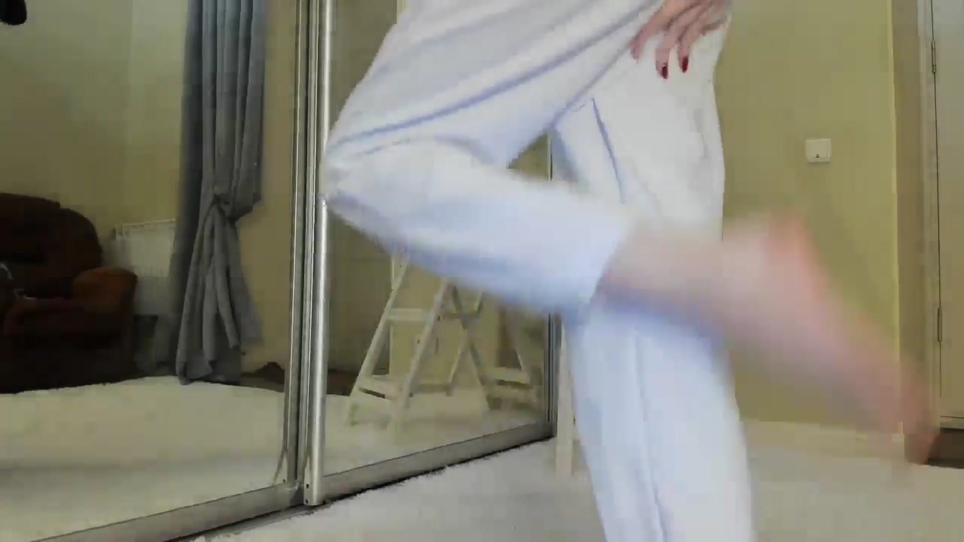 Gallery image thumbnail from Baby_Jewel's myfreecams stream on, 11/26/2024, 12:37 image 7 of 20