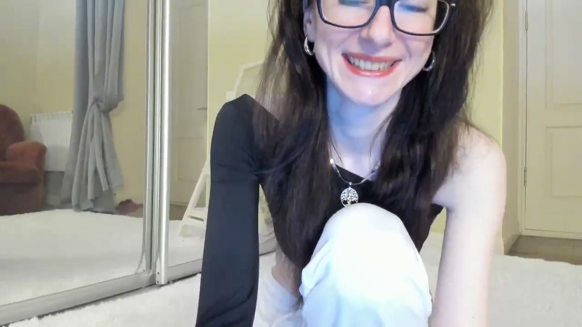 Gallery image thumbnail from Baby_Jewel's myfreecams stream on, 11/26/2024, 13:24 image 15 of 20