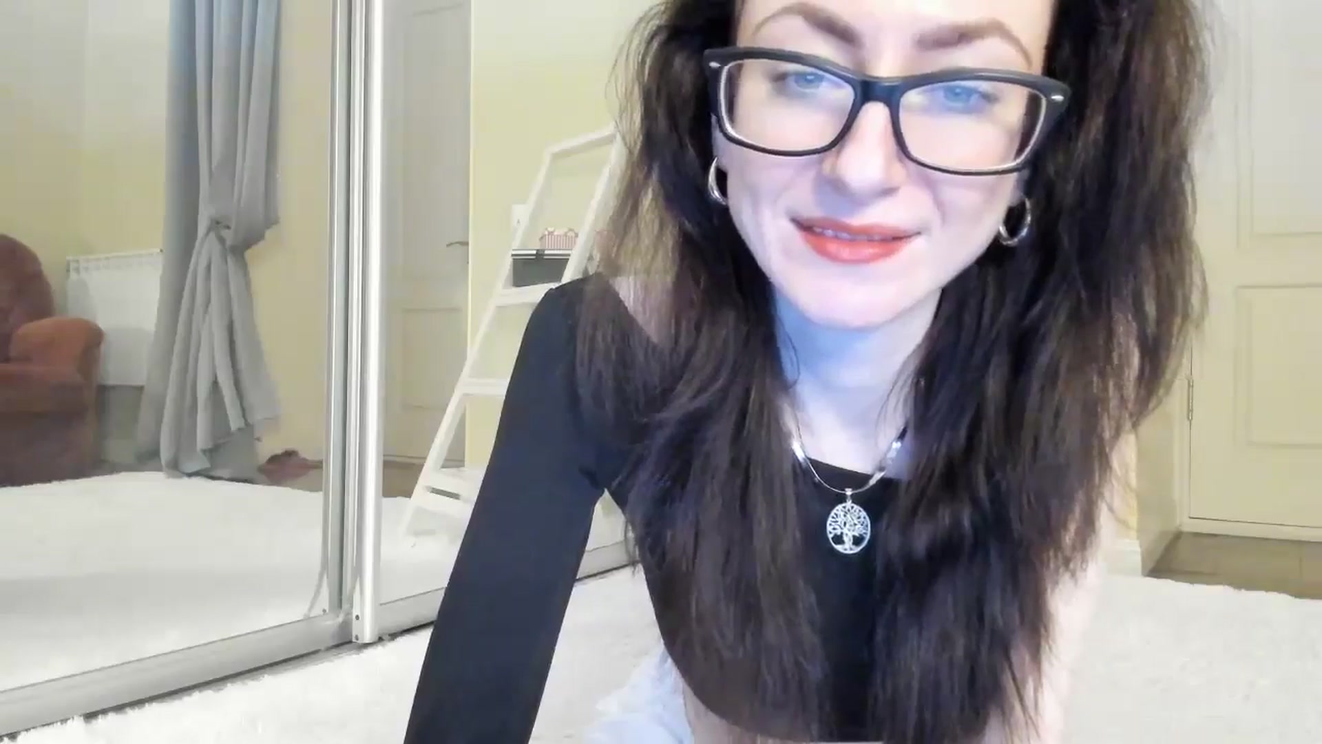 Gallery image thumbnail from Baby_Jewel's myfreecams stream on, 11/26/2024, 13:24 image 8 of 20
